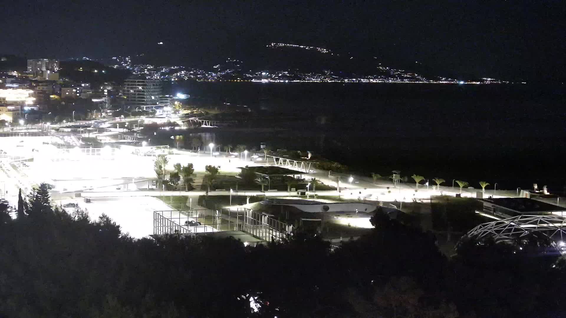 Playa Žnjan e instalaciones deportivas – Split