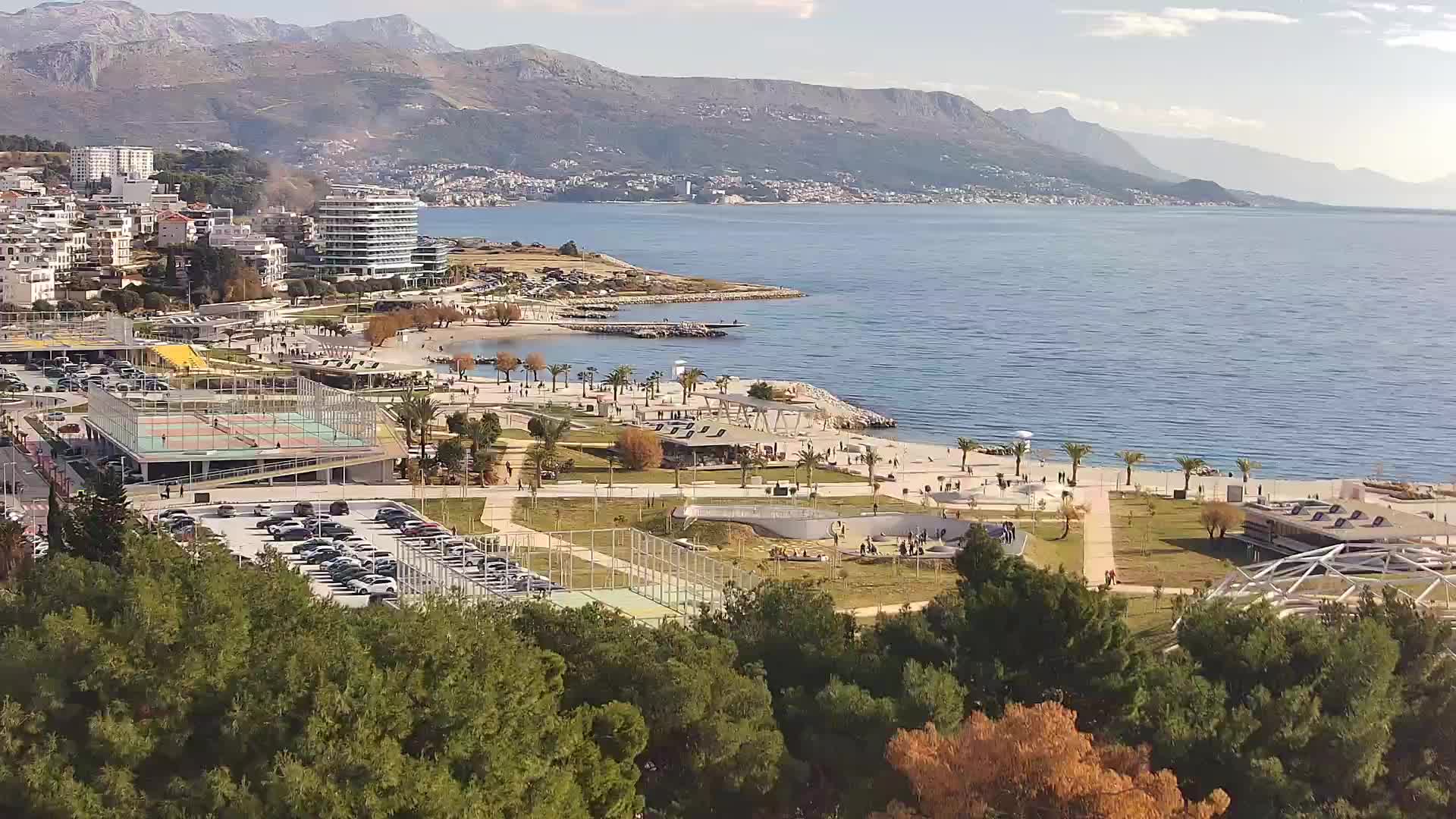Plaža Žnjan in športni objekti – Split