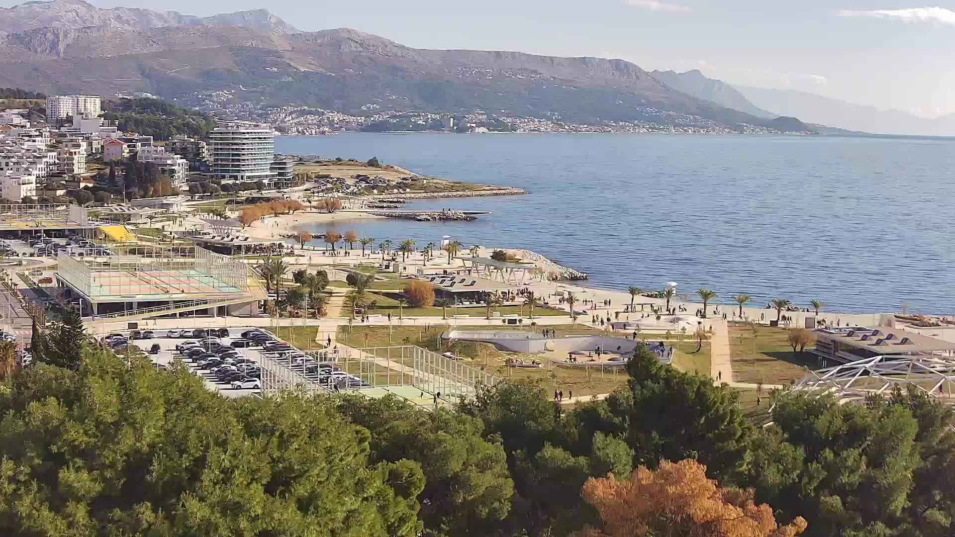 Plaža Žnjan in športni objekti – Split