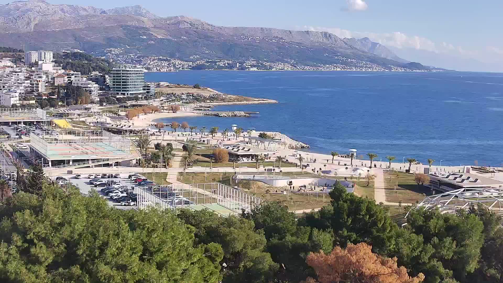 Plaža Žnjan in športni objekti – Split