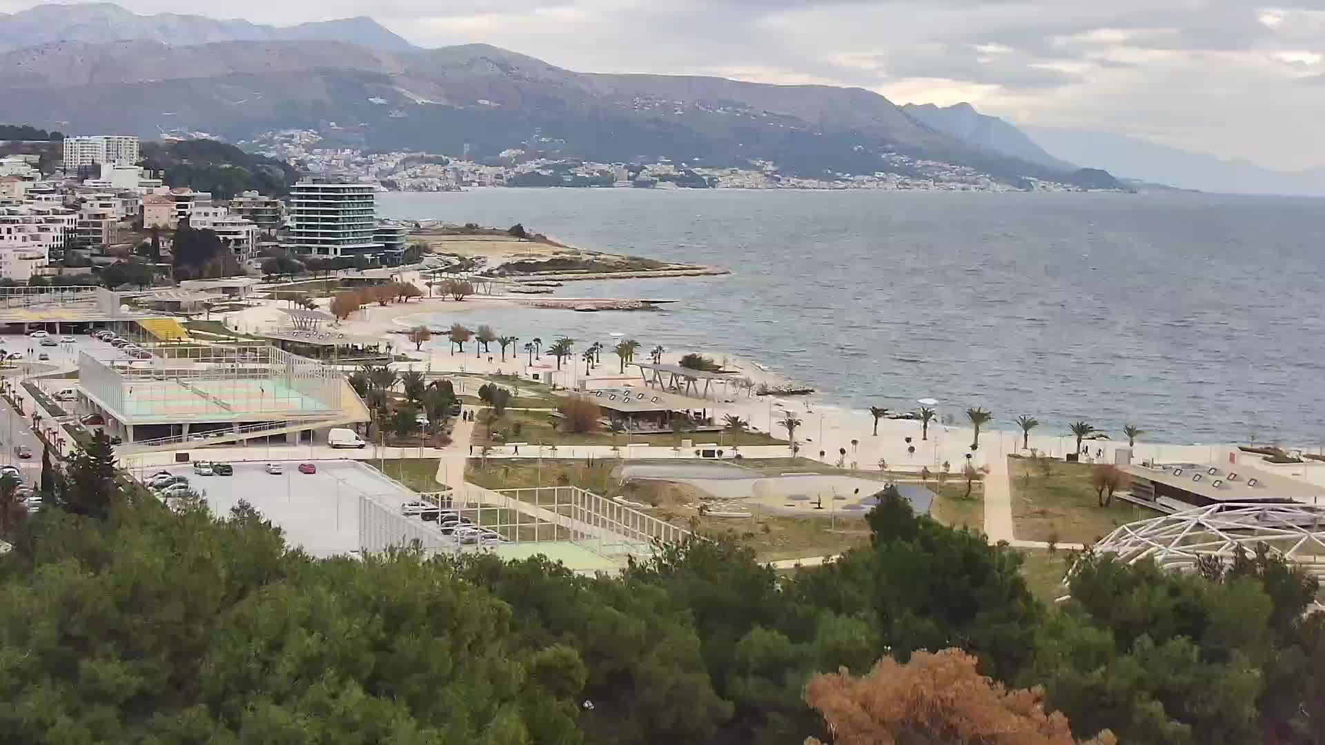 Playa Žnjan e instalaciones deportivas – Split