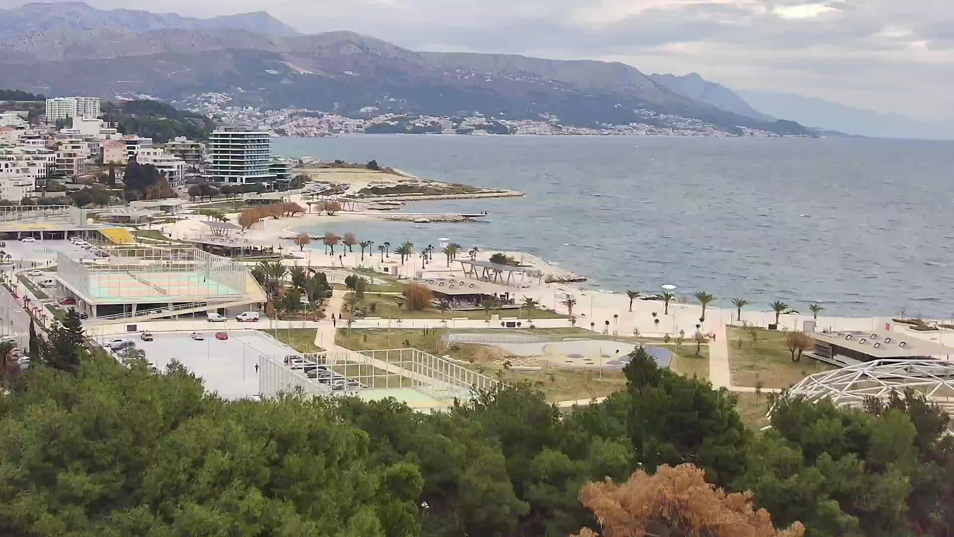 Plaža Žnjan in športni objekti – Split