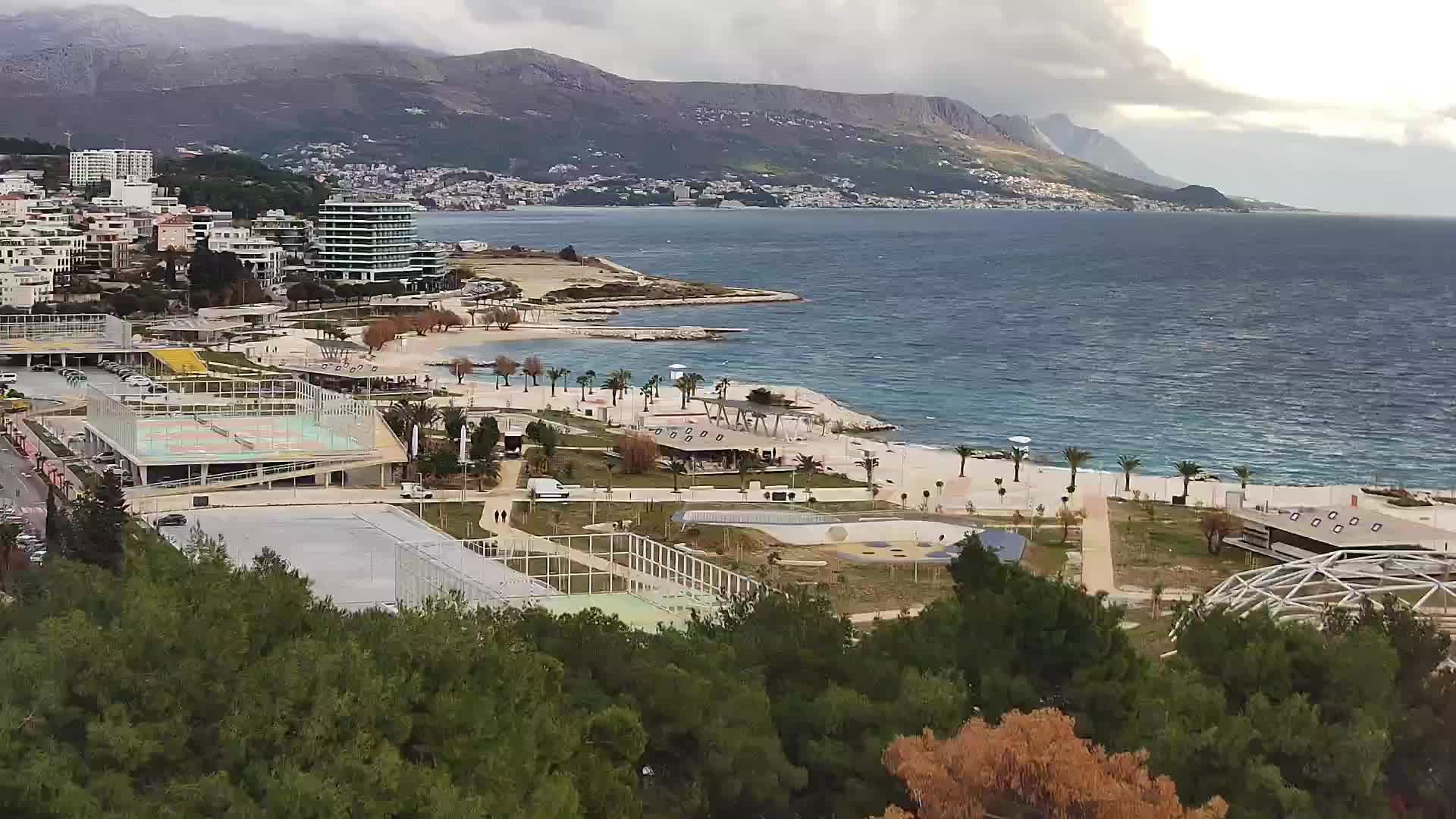 Plage Žnjan et installations sportives – Split