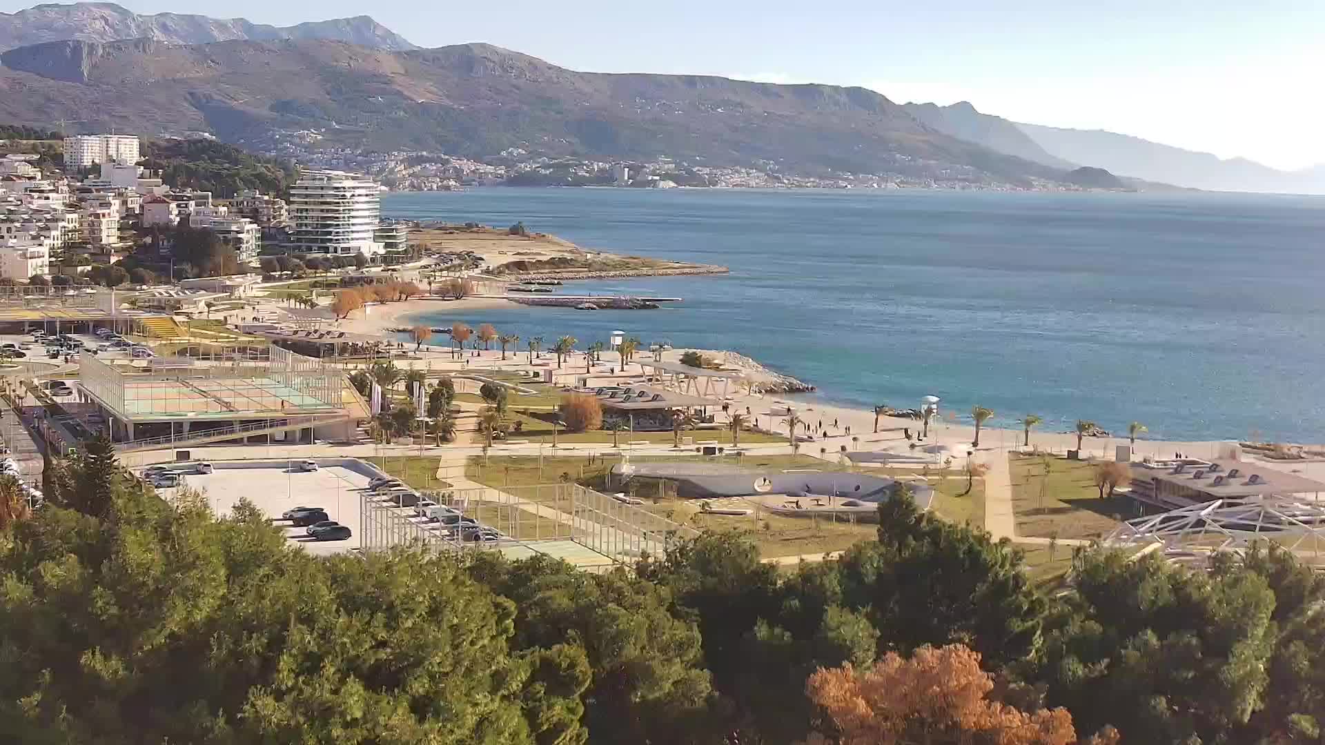Plaža Žnjan in športni objekti – Split