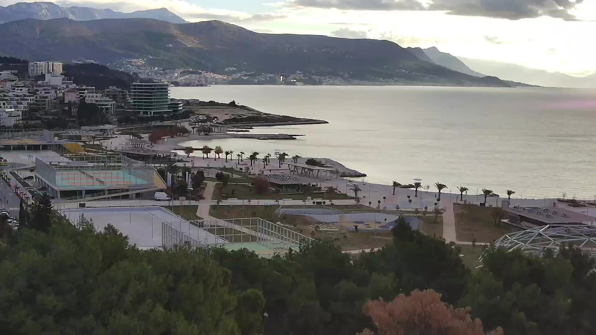 Spiaggia di Žnjan e impianti sportivi – Spalato