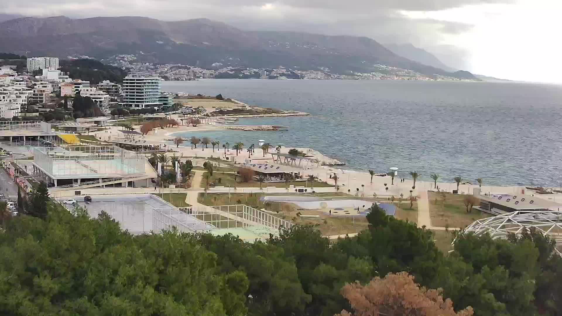 Playa Žnjan e instalaciones deportivas – Split