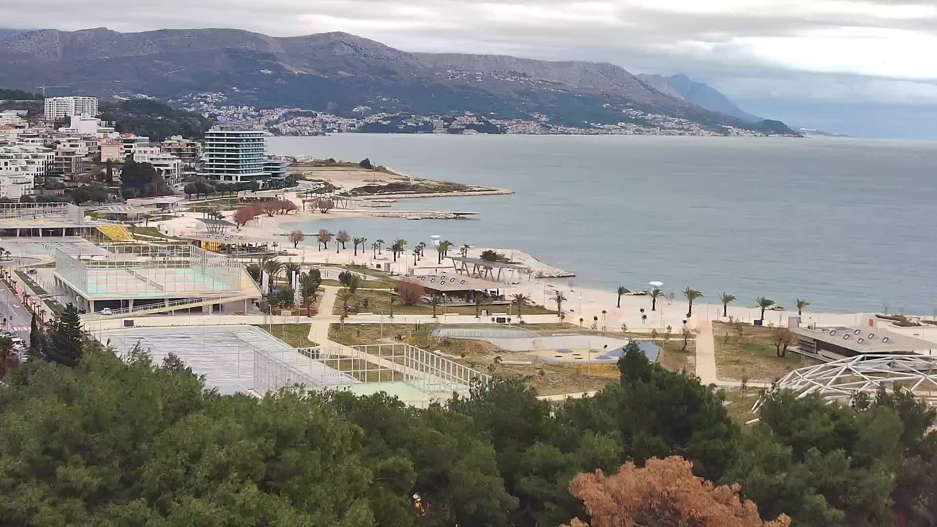 Plage Žnjan et installations sportives – Split