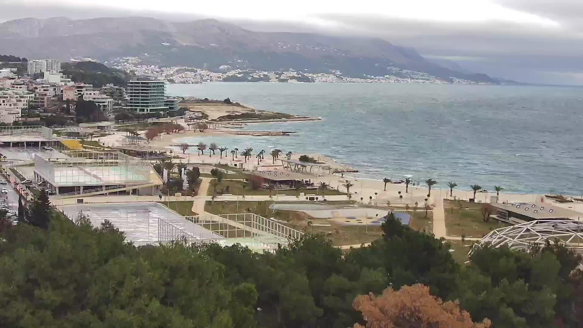 Playa Žnjan e instalaciones deportivas – Split