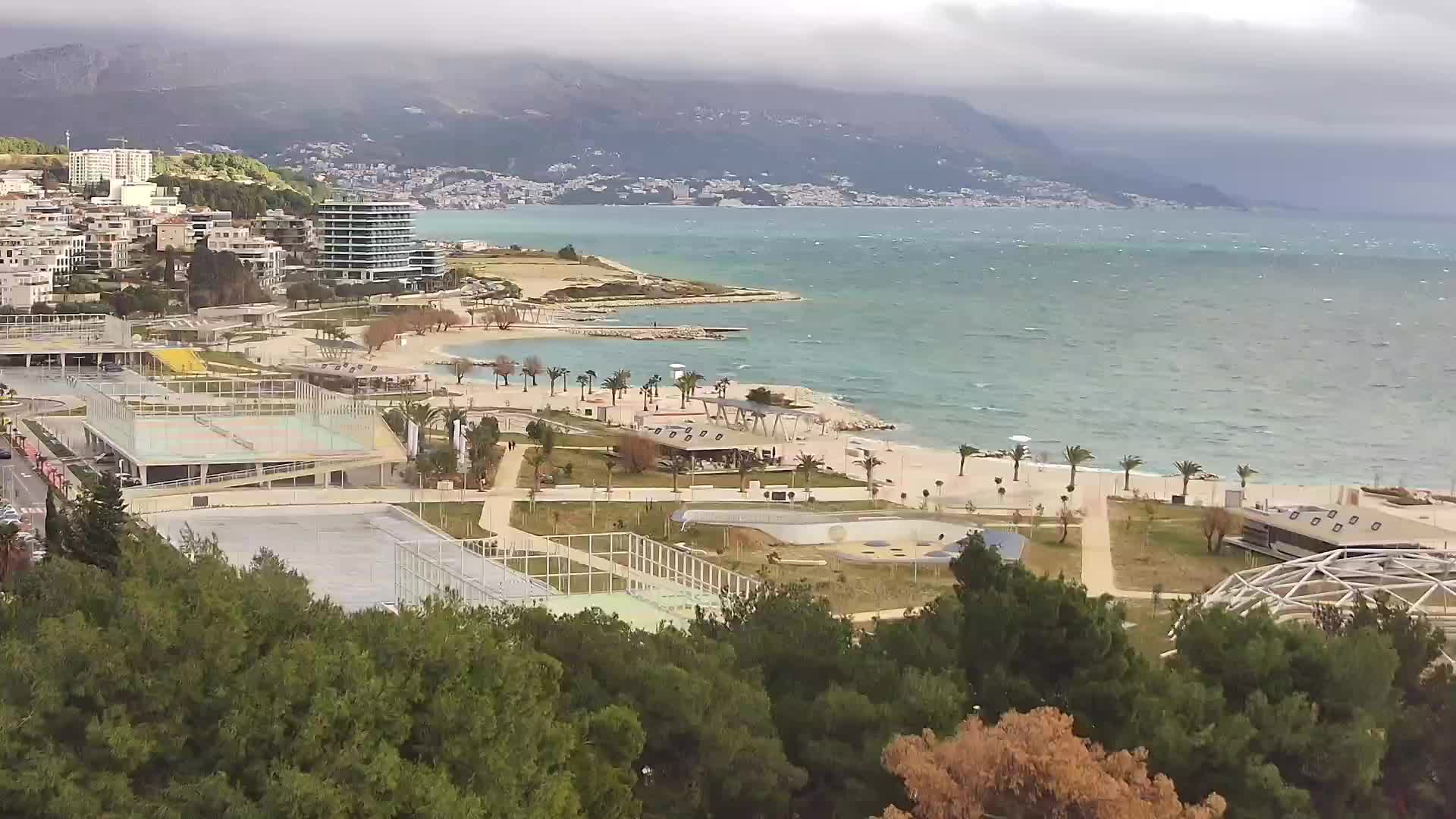 Plaža Žnjan in športni objekti – Split