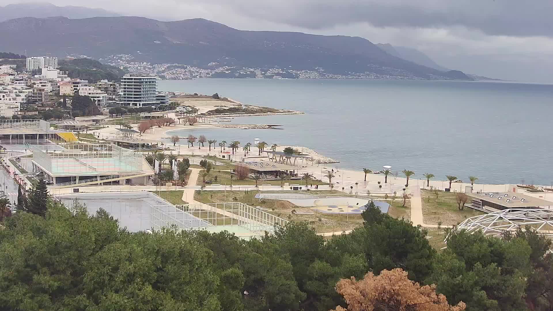 Plaža Žnjan in športni objekti – Split
