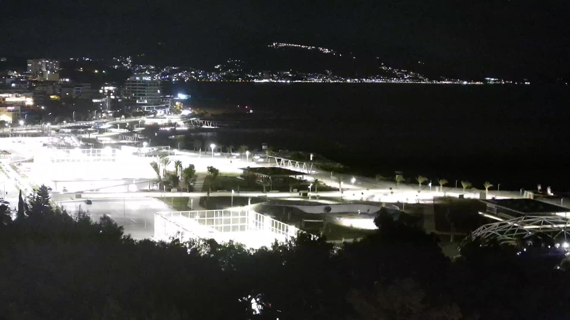 Playa Žnjan e instalaciones deportivas – Split