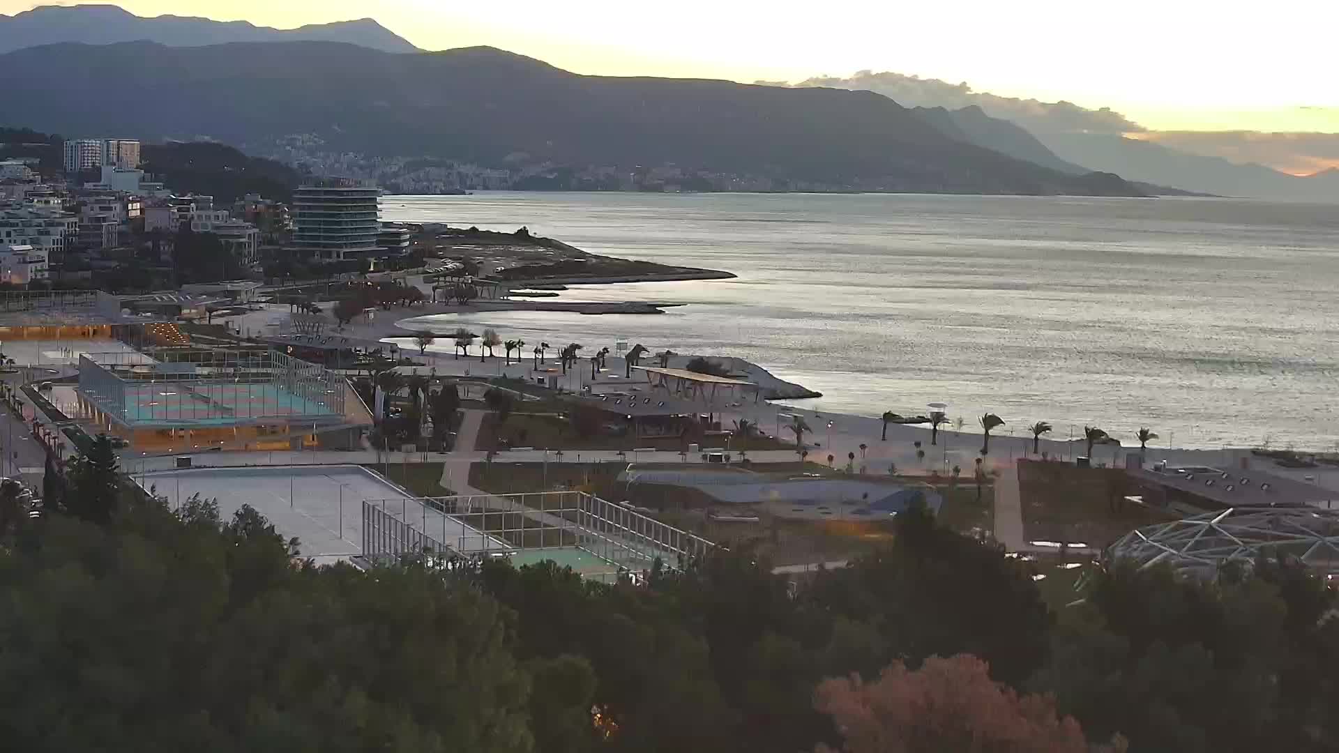 Plage Žnjan et installations sportives – Split