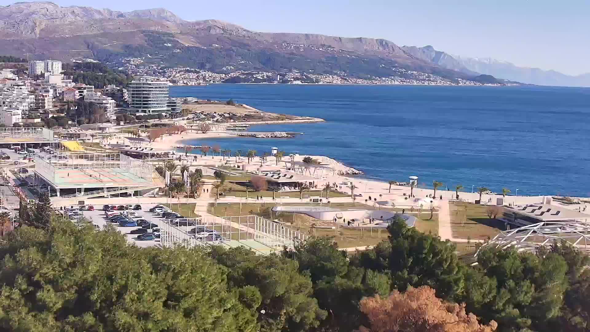 Plage Žnjan et installations sportives – Split