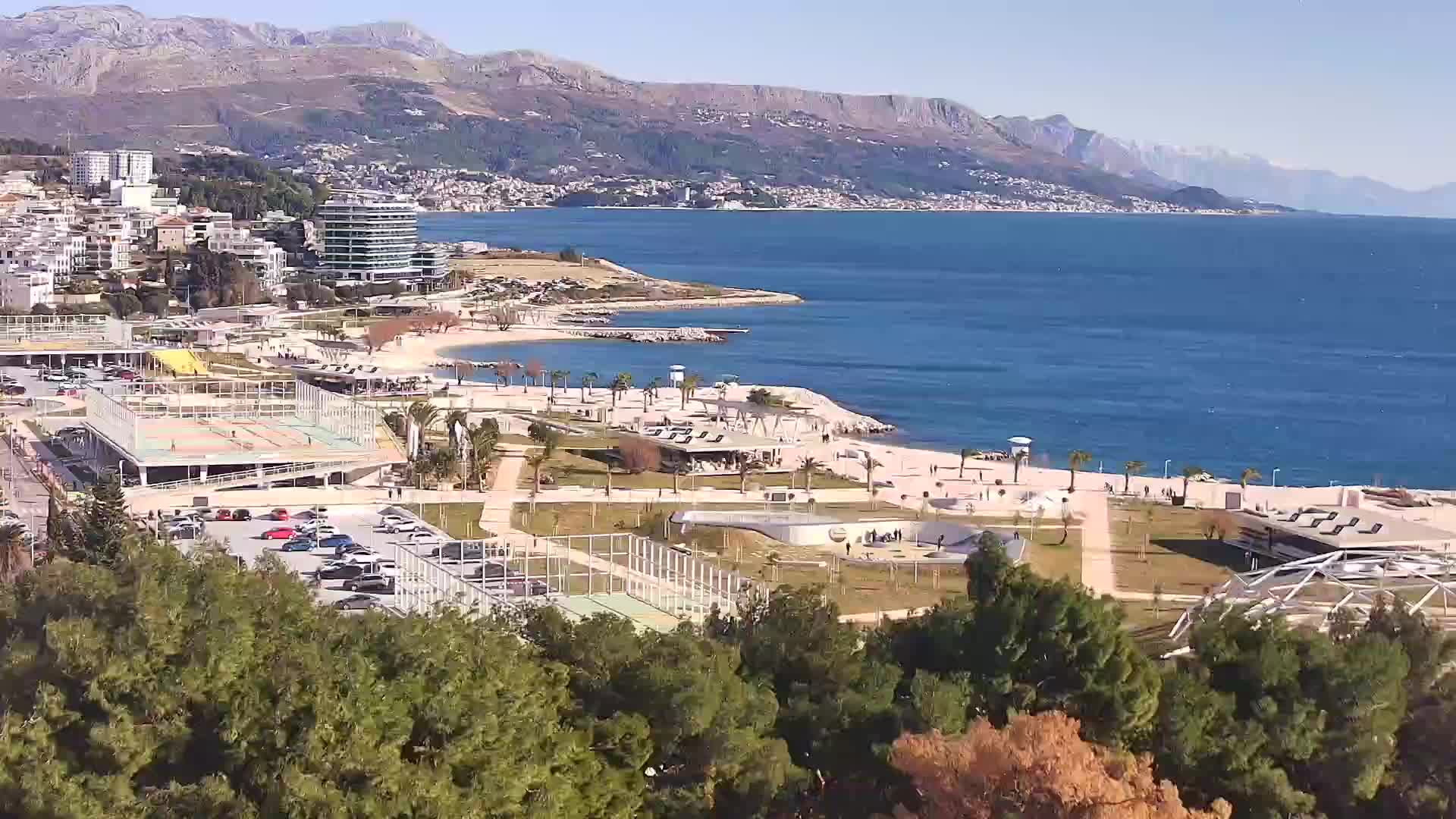 Plaža Žnjan in športni objekti – Split