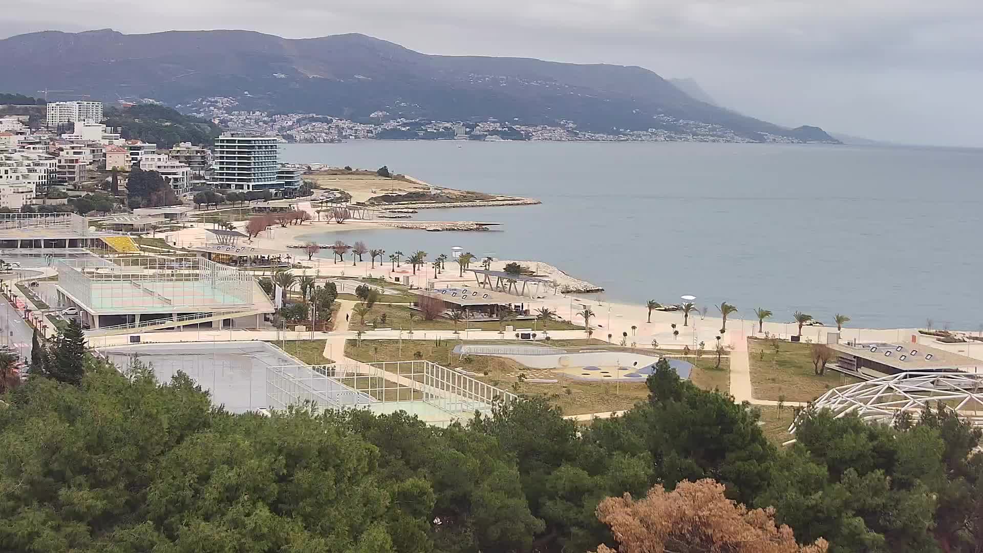 Plaža Žnjan in športni objekti – Split