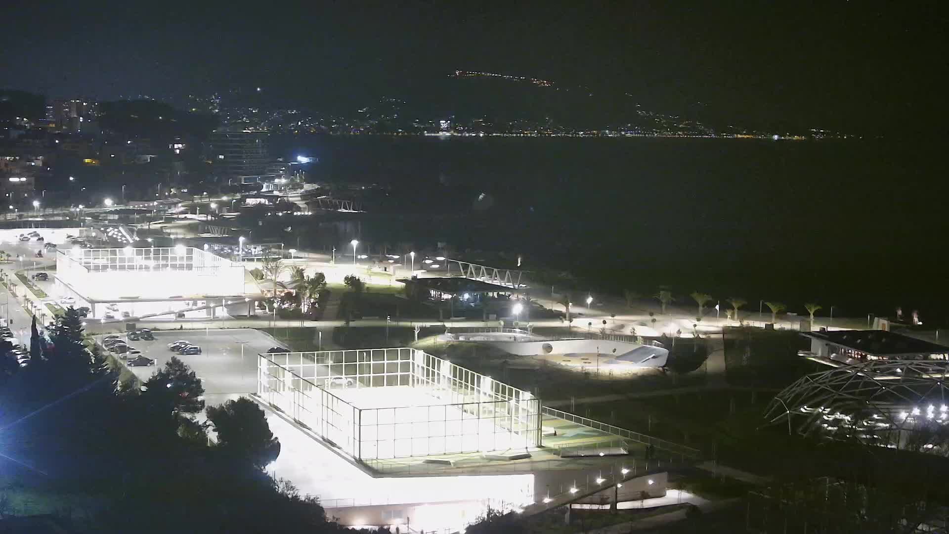 Plaža Žnjan in športni objekti – Split