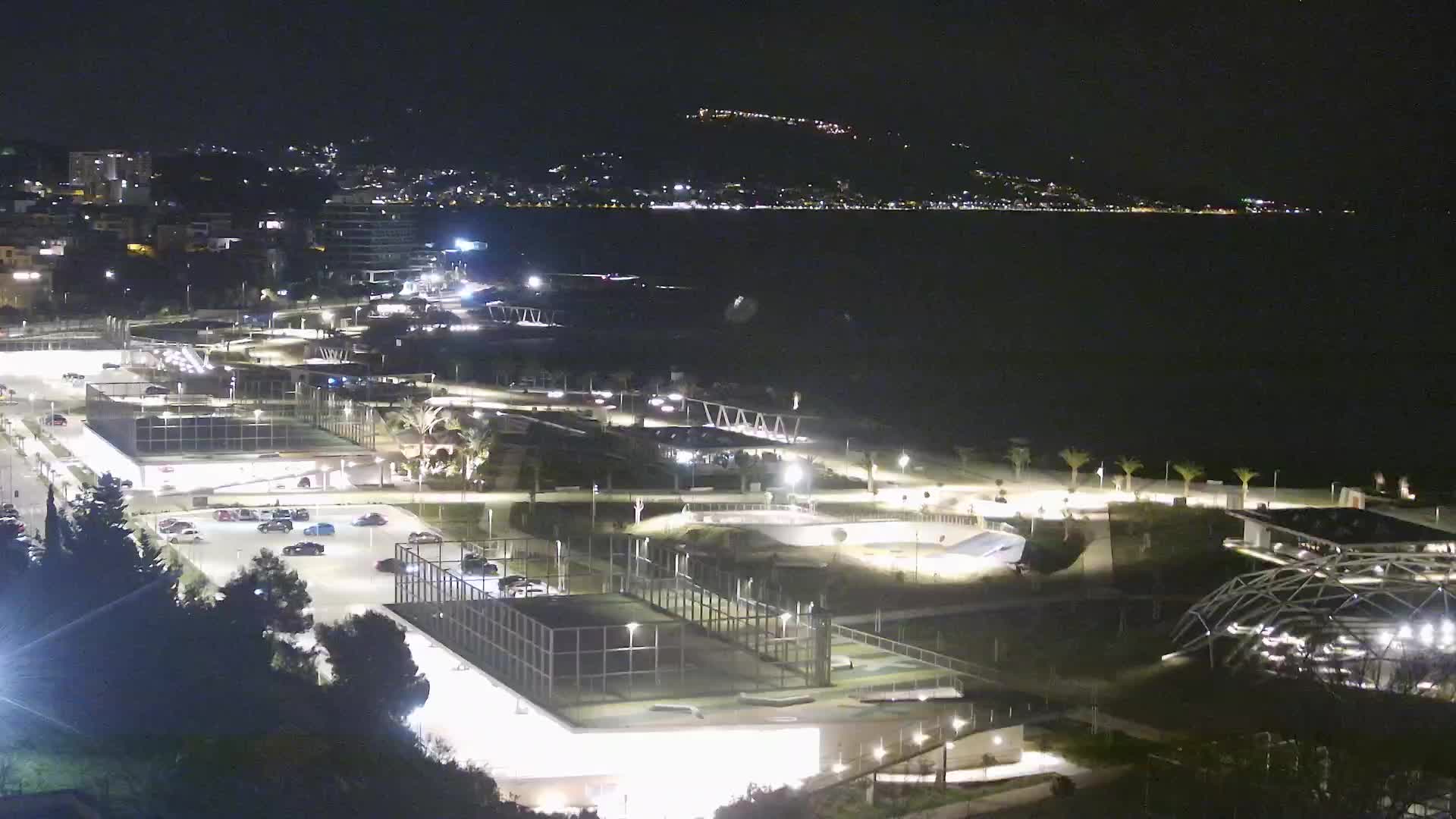 Playa Žnjan e instalaciones deportivas – Split