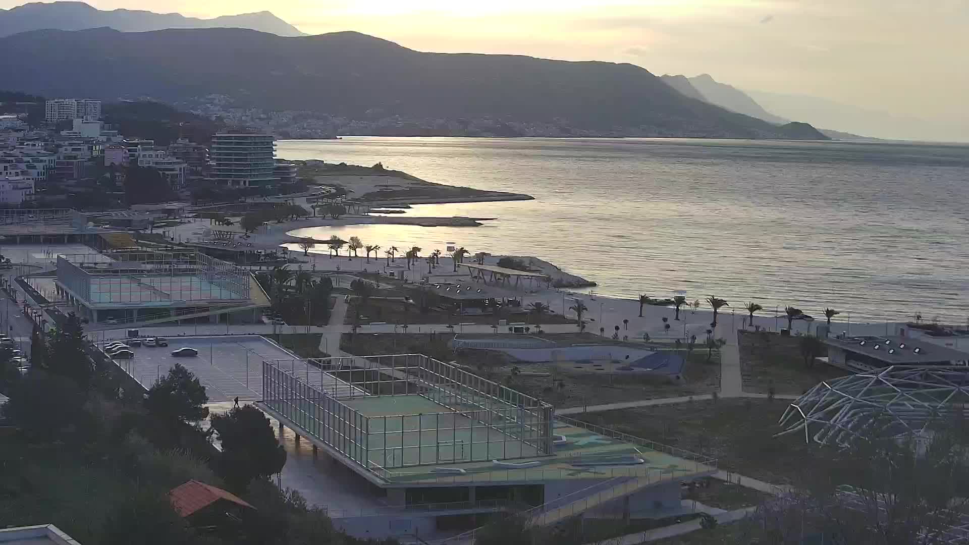 Plaža Žnjan in športni objekti – Split