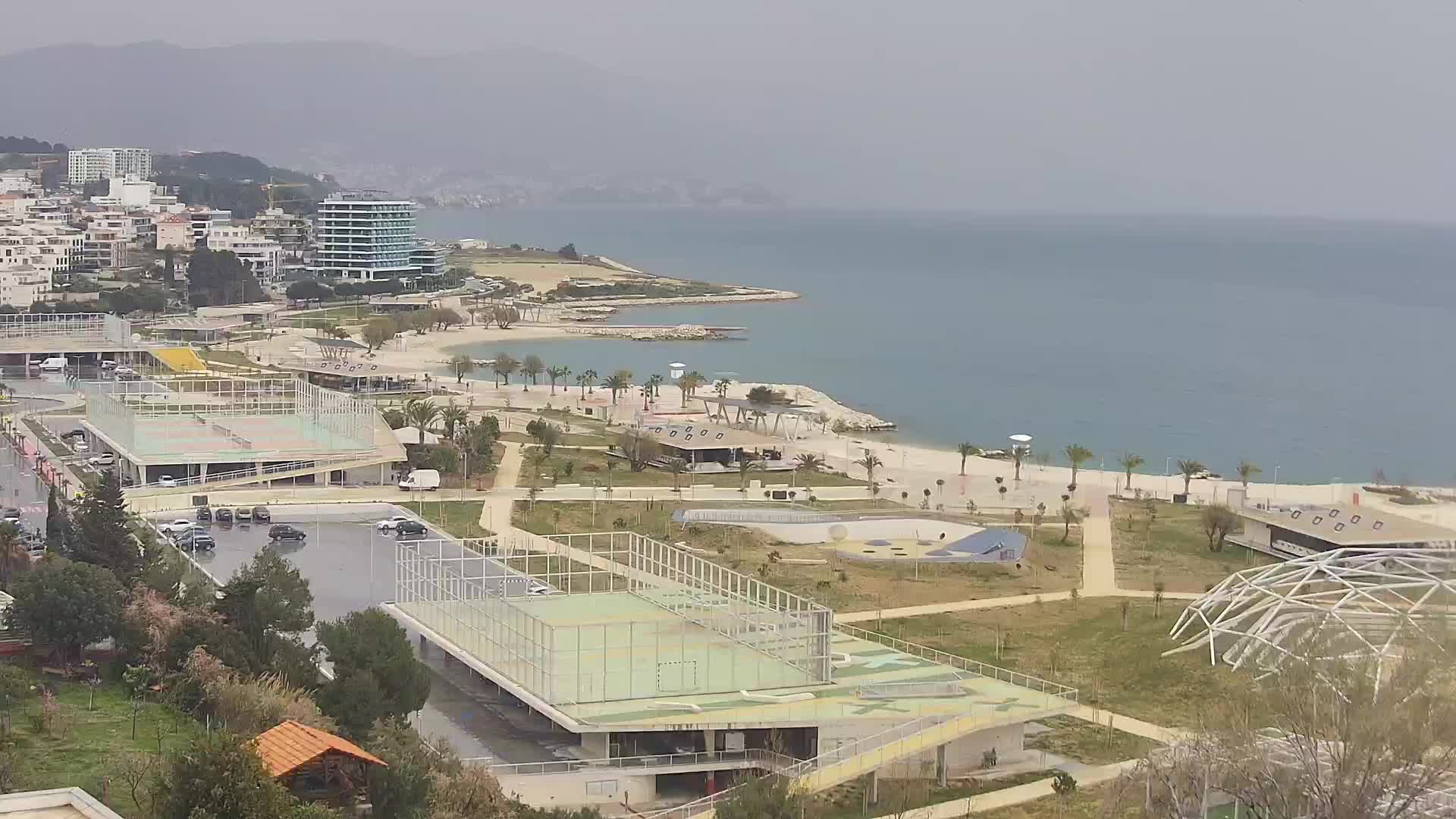 Plaža Žnjan in športni objekti – Split