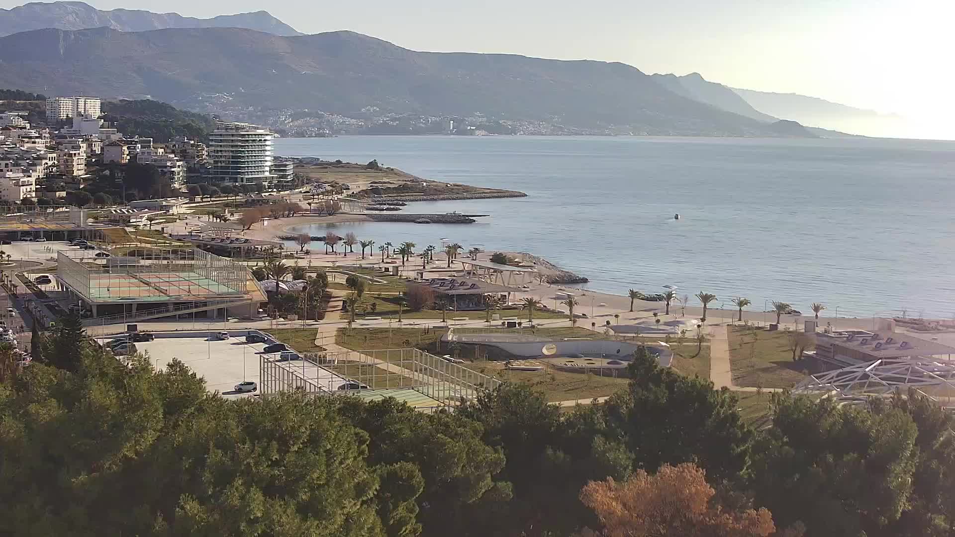 Plaža Žnjan in športni objekti – Split