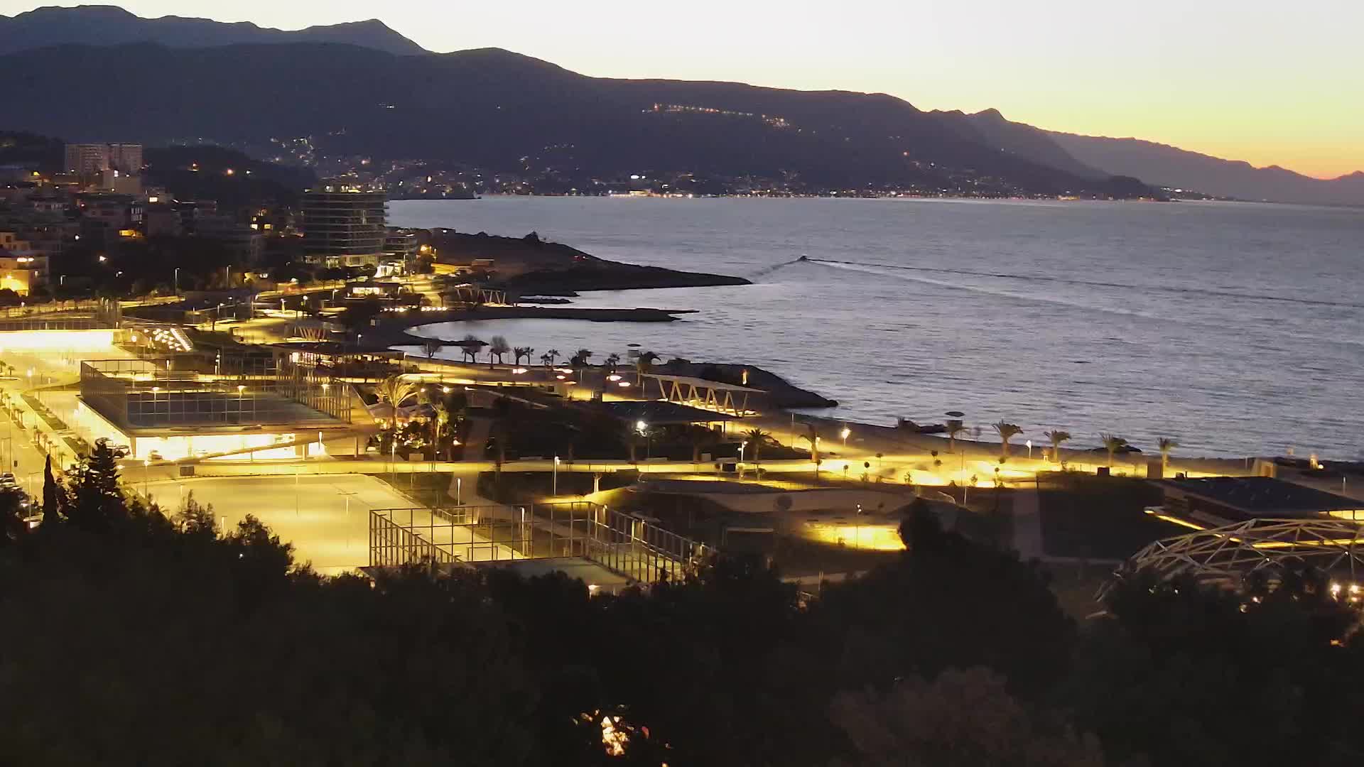 Plage Žnjan et installations sportives – Split