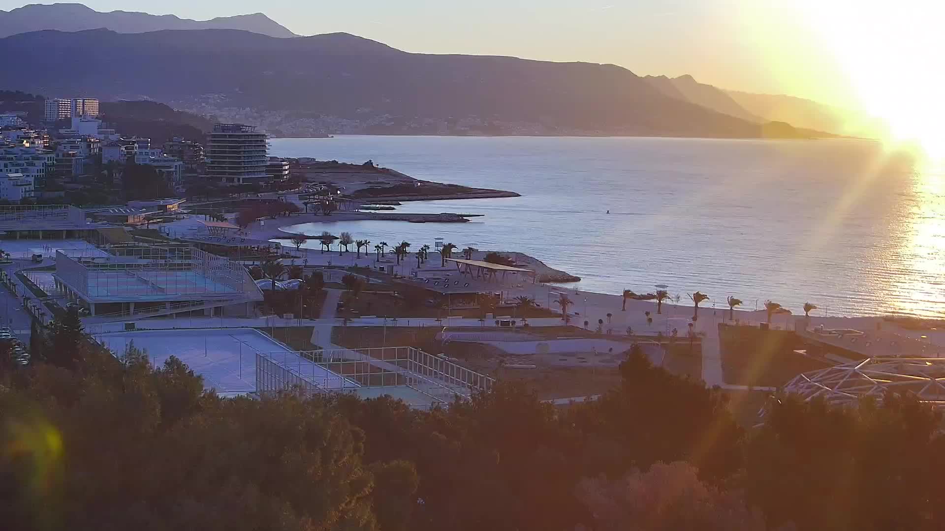 Plaža Žnjan in športni objekti – Split