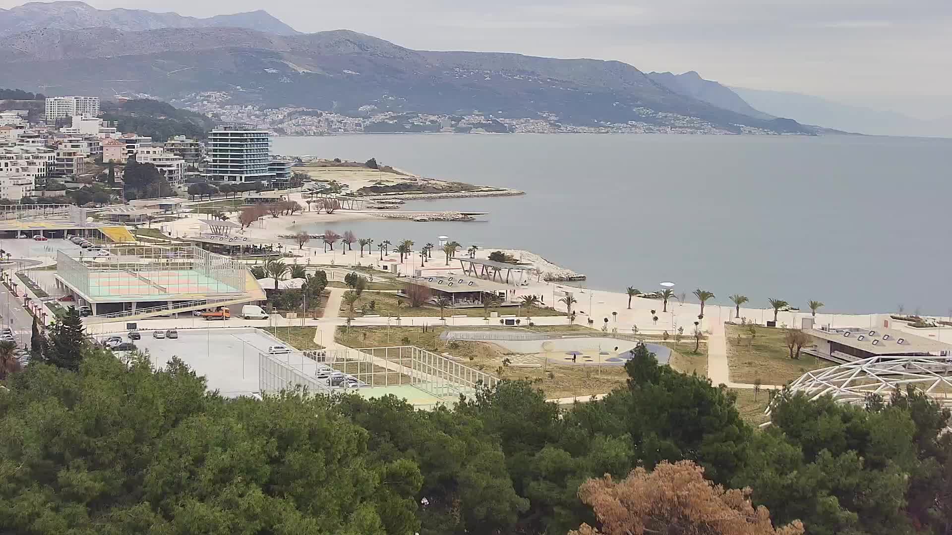 Playa Žnjan e instalaciones deportivas – Split