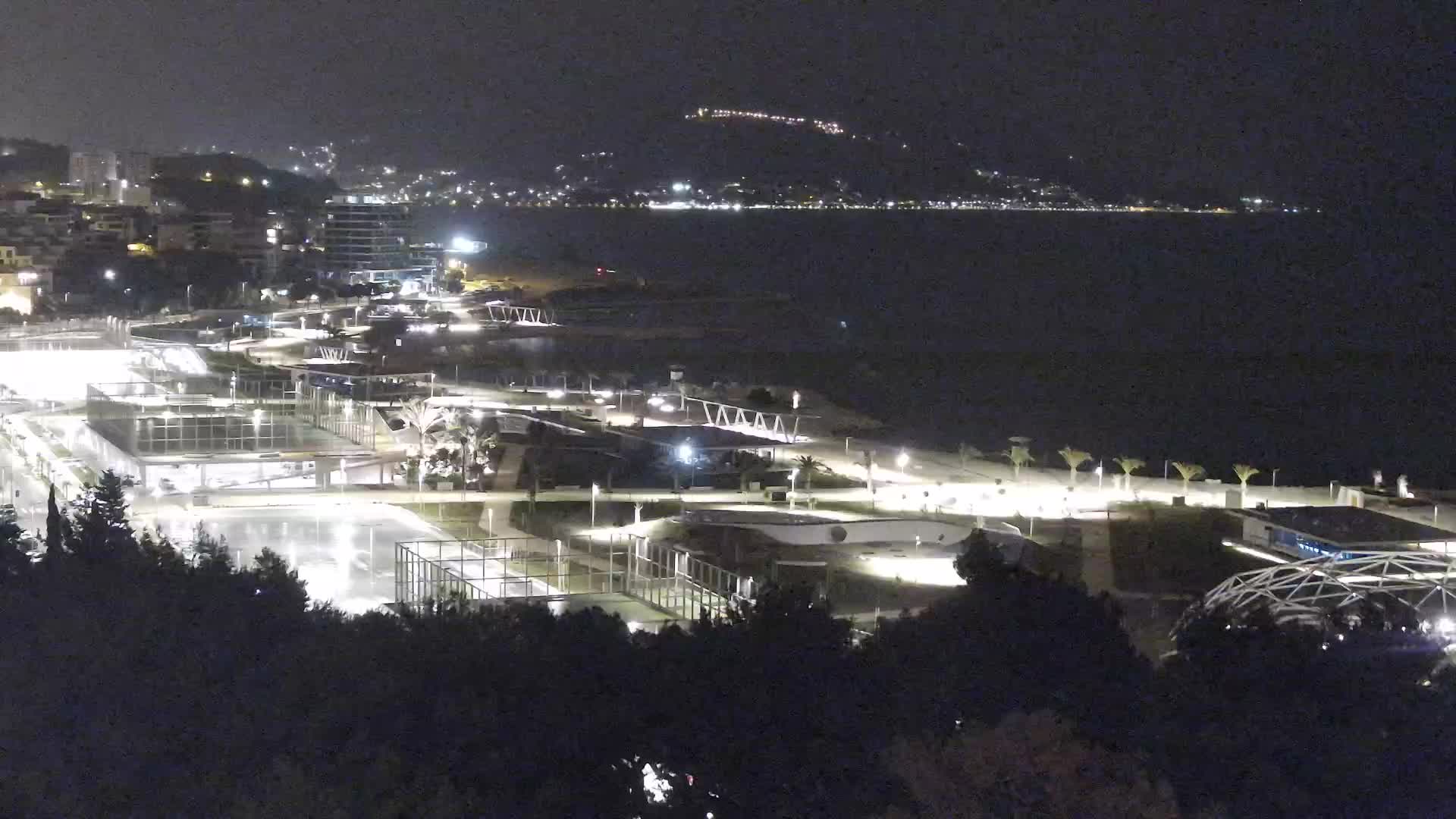 Playa Žnjan e instalaciones deportivas – Split