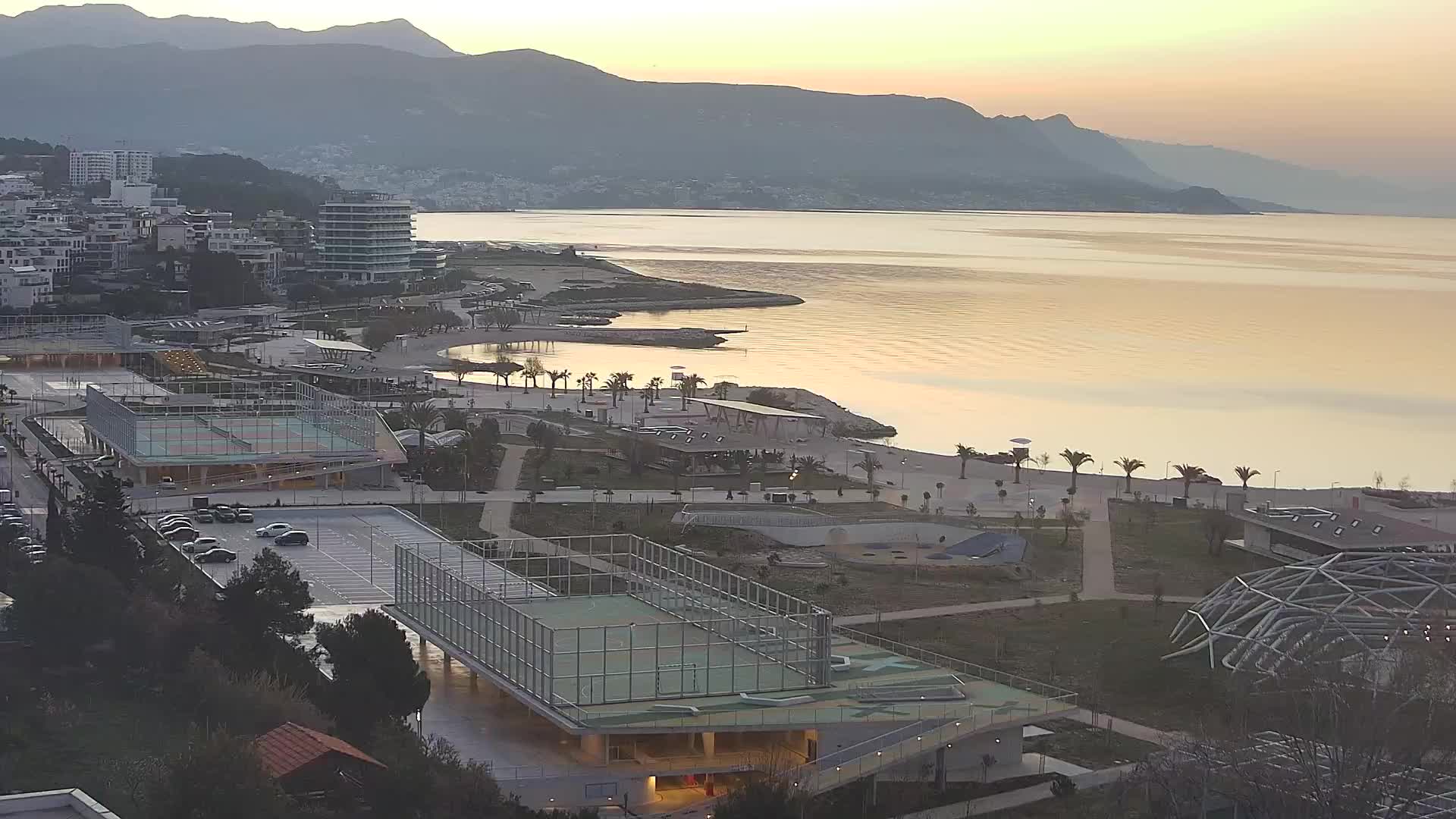 Playa Žnjan e instalaciones deportivas – Split