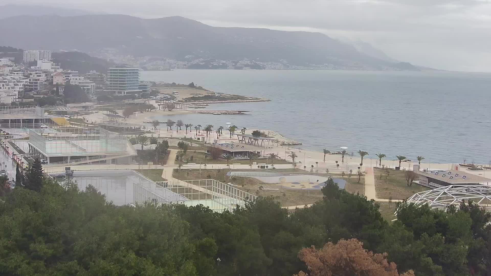 Playa Žnjan e instalaciones deportivas – Split