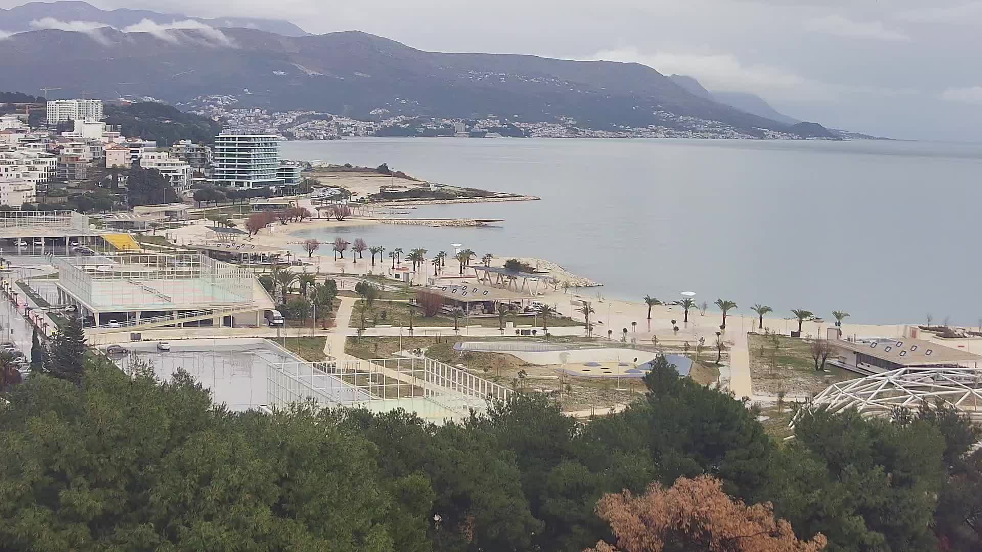 Plage Žnjan et installations sportives – Split
