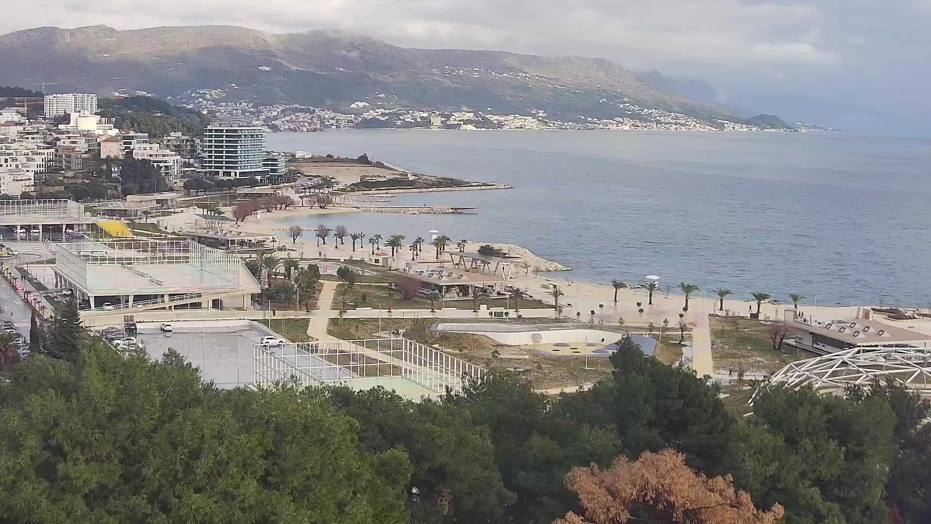 Plage Žnjan et installations sportives – Split