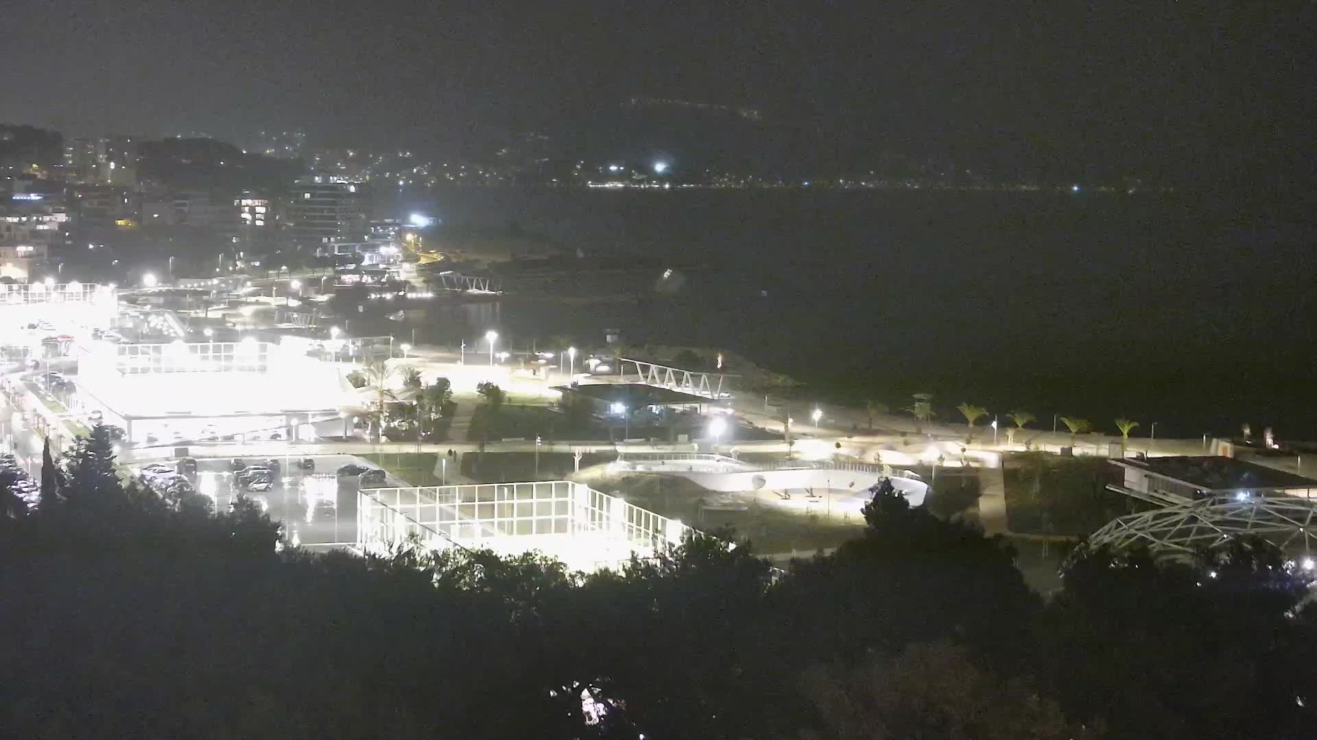 Plaža Žnjan in športni objekti – Split