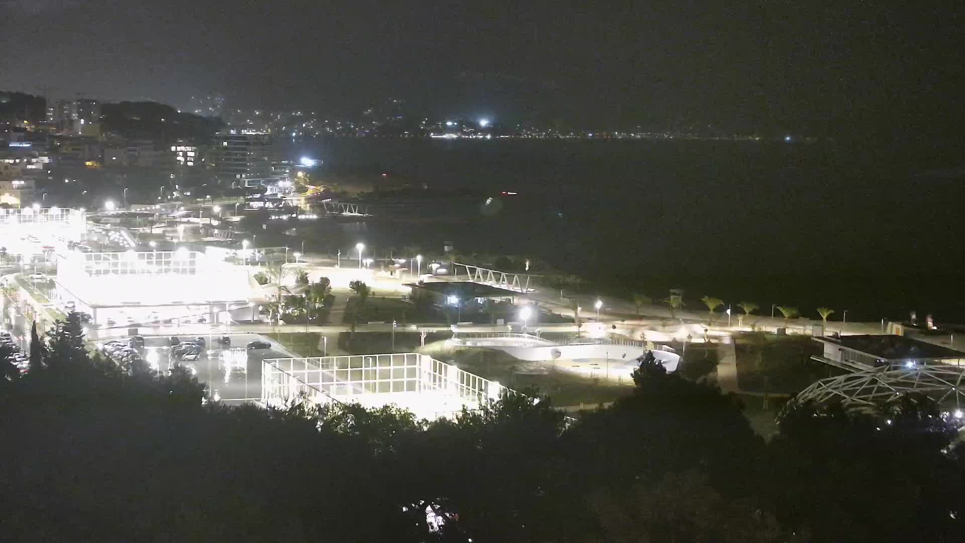 Plaža Žnjan in športni objekti – Split