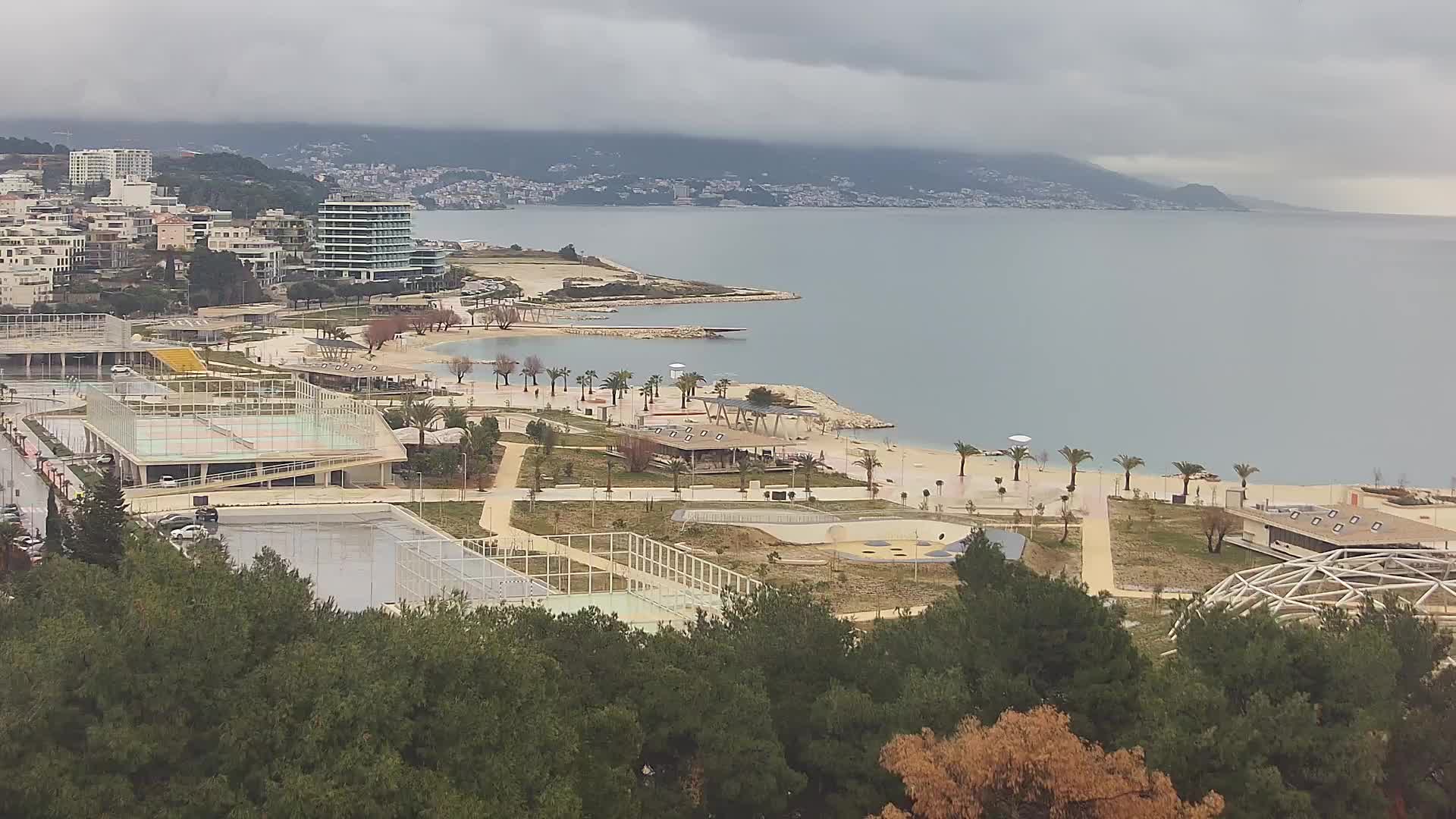 Plaža Žnjan in športni objekti – Split