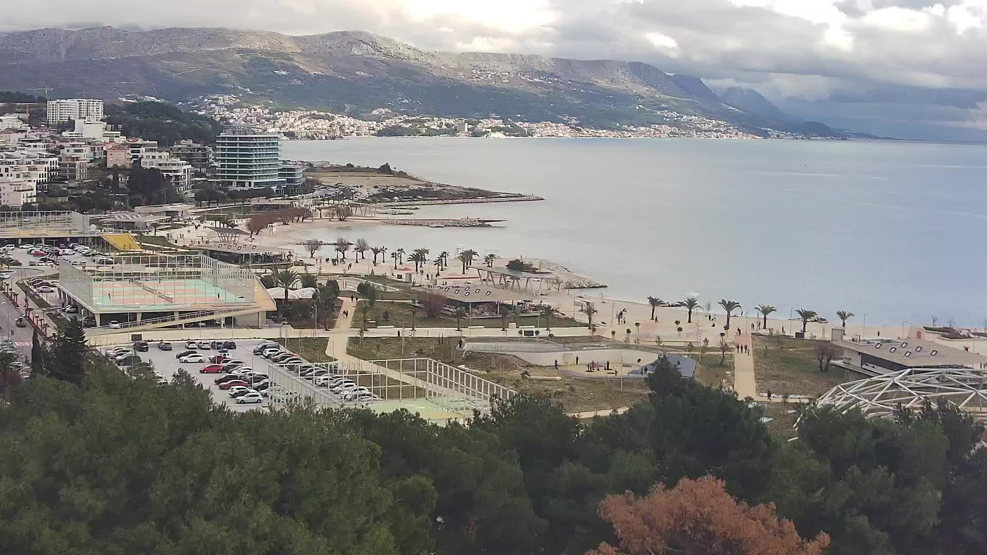 Playa Žnjan e instalaciones deportivas – Split