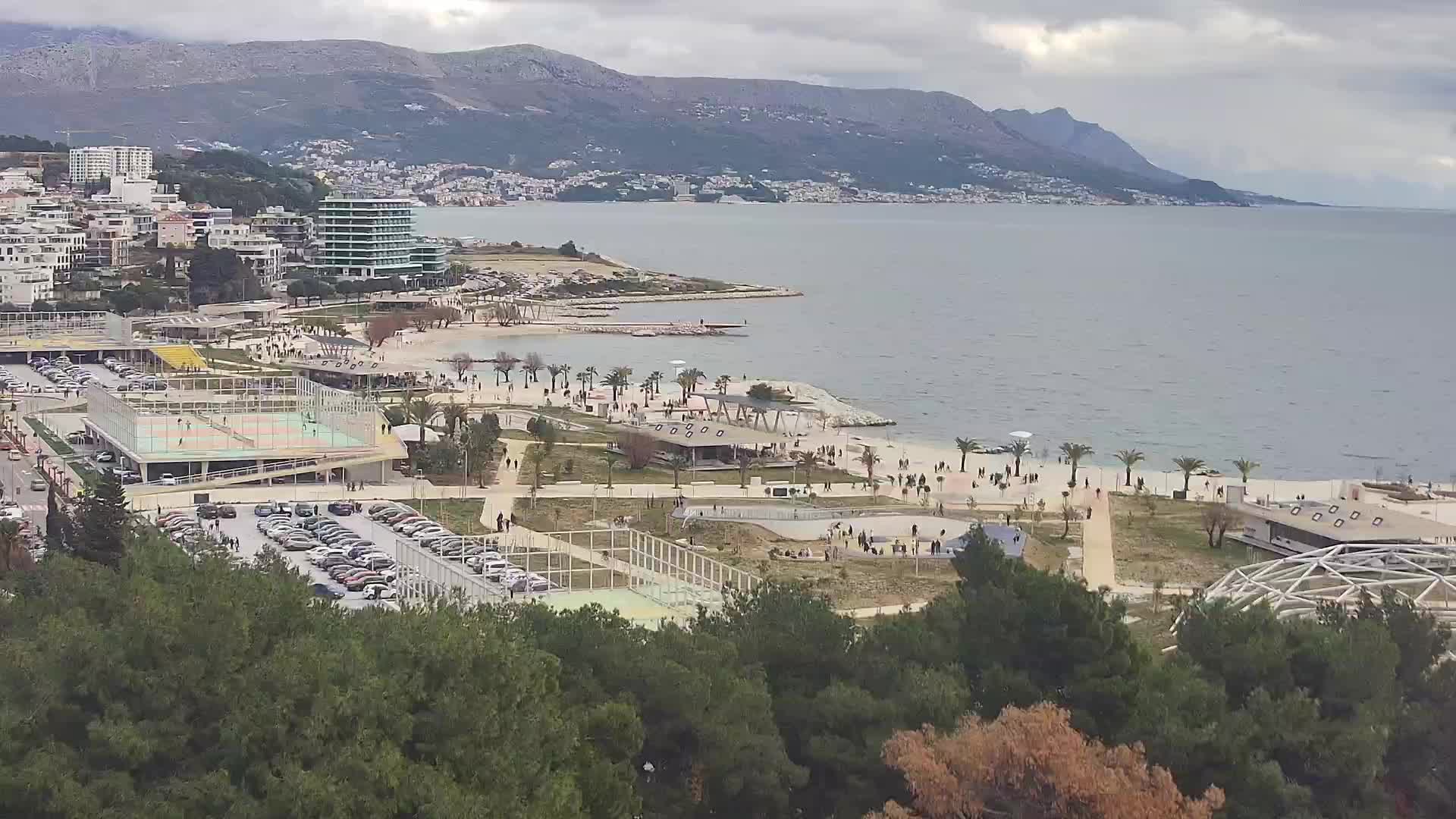 Playa Žnjan e instalaciones deportivas – Split