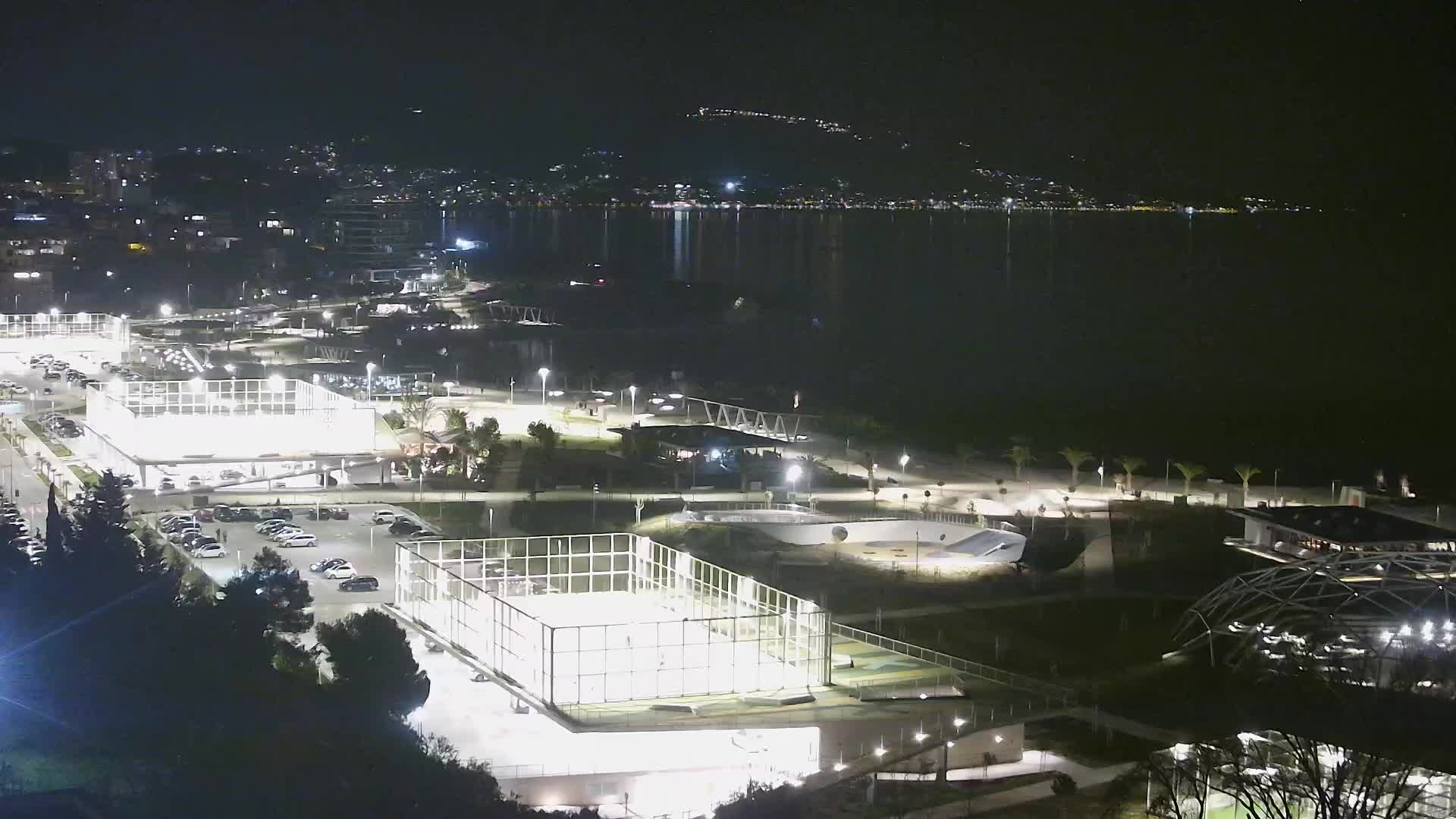 Playa Žnjan e instalaciones deportivas – Split