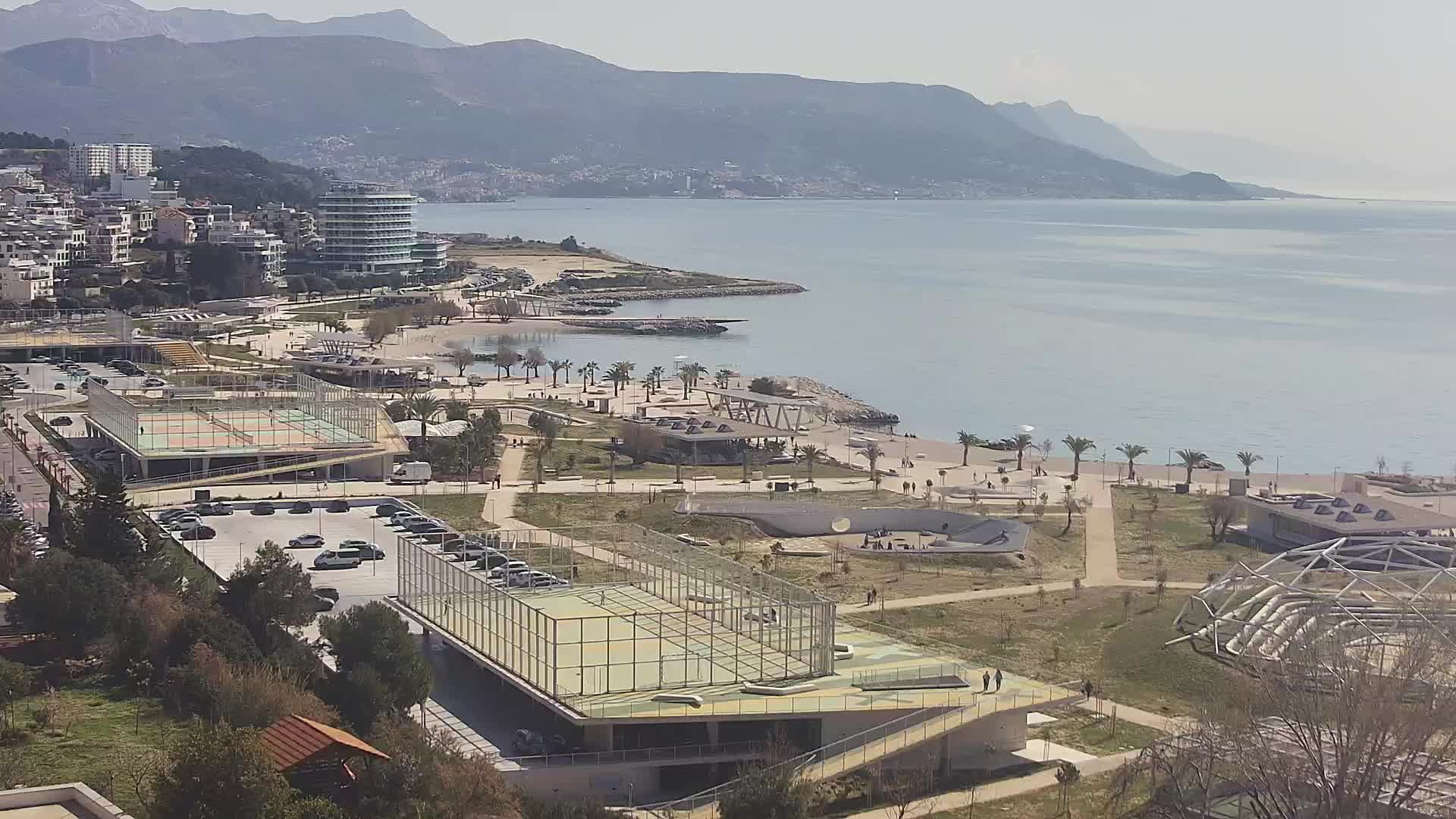 Plaža Žnjan in športni objekti – Split