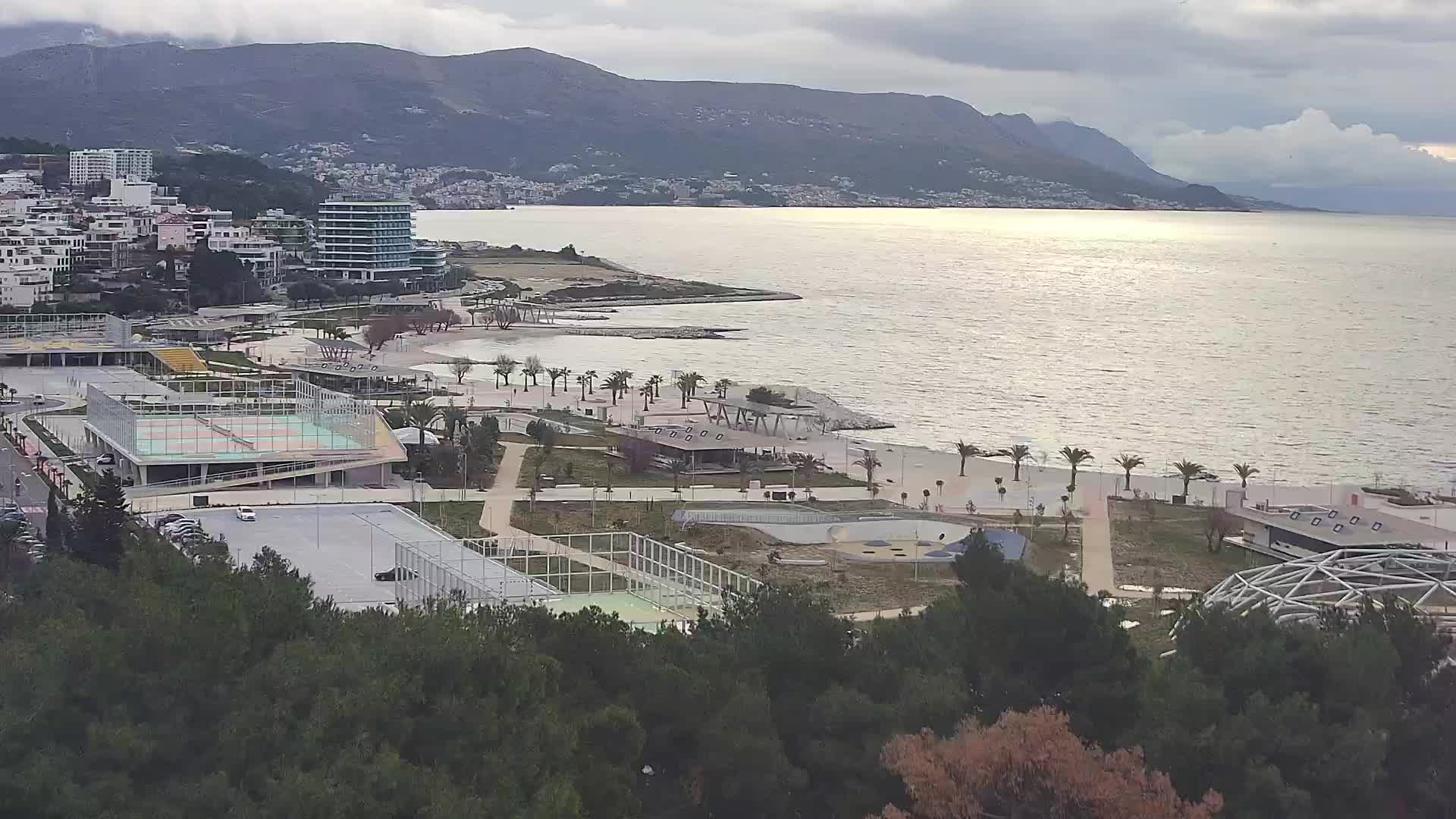 Playa Žnjan e instalaciones deportivas – Split