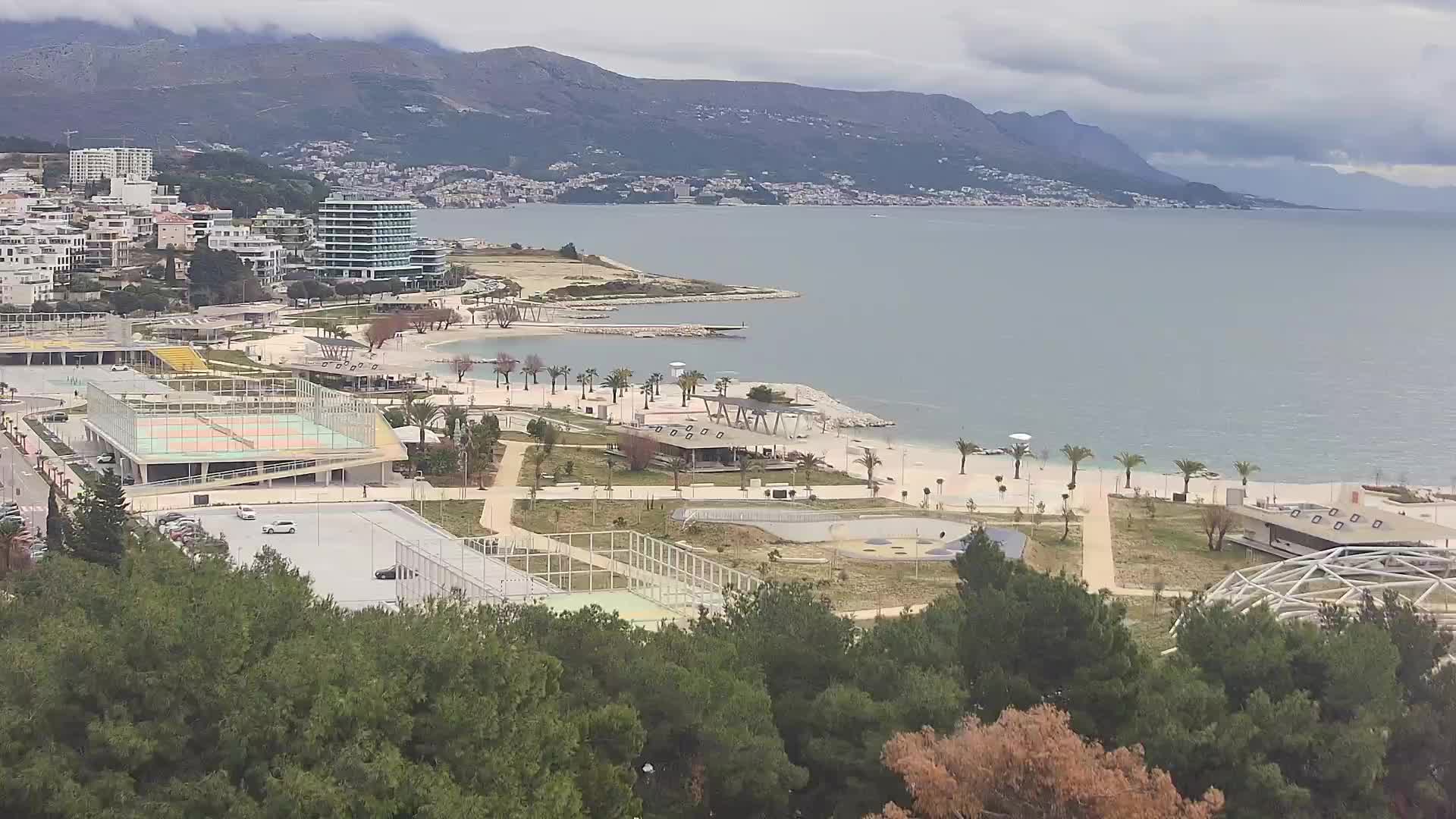 Playa Žnjan e instalaciones deportivas – Split