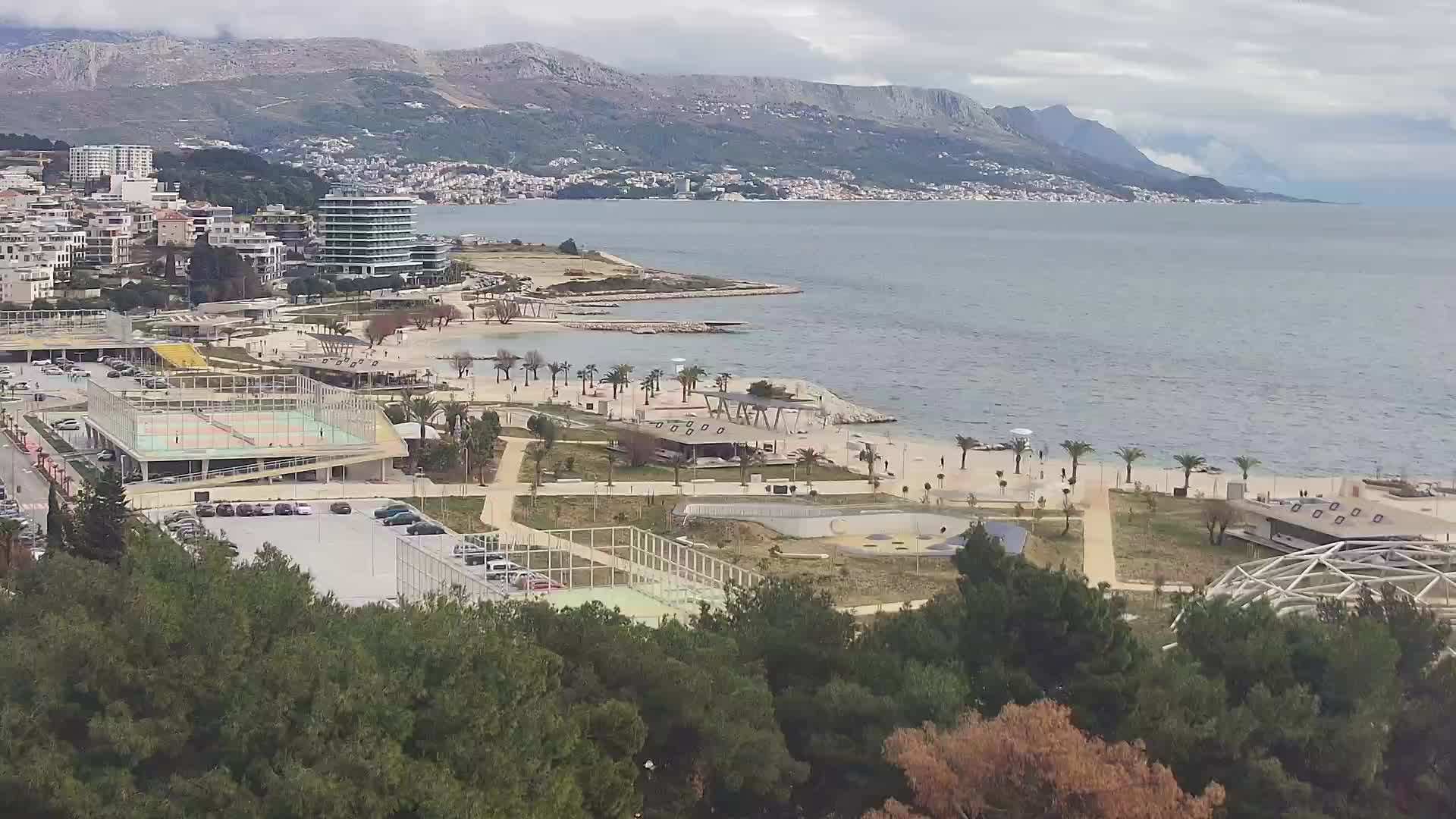 Plaža Žnjan in športni objekti – Split