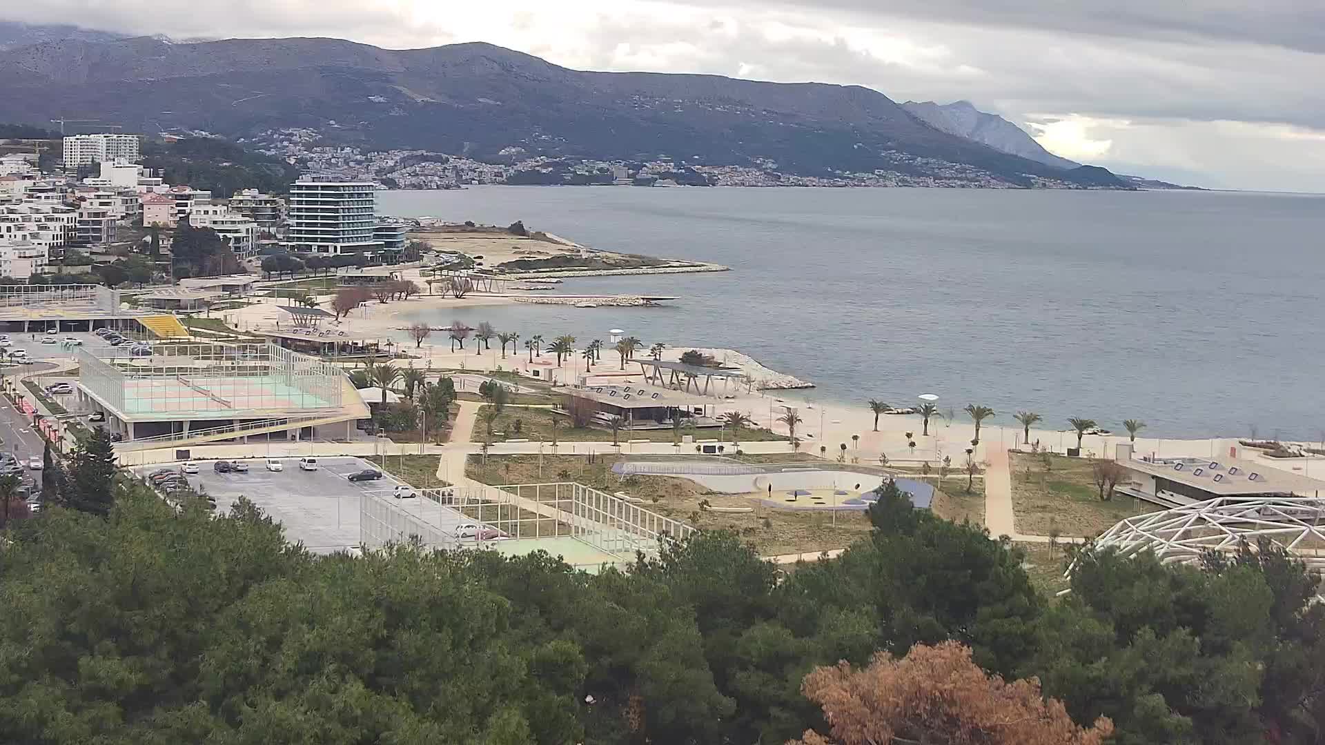 Plaža Žnjan in športni objekti – Split