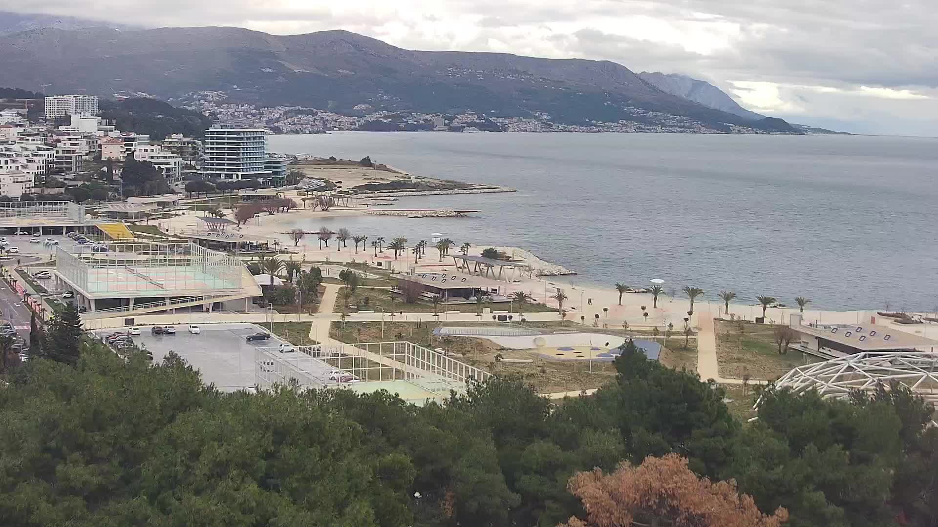 Playa Žnjan e instalaciones deportivas – Split