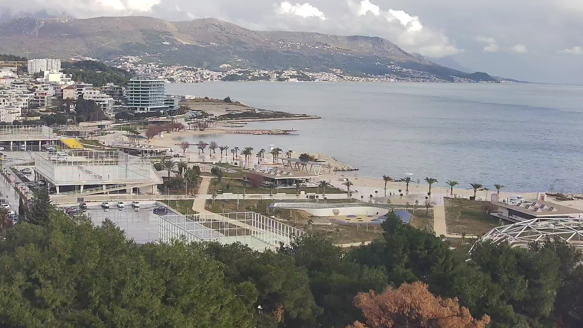 Plage Žnjan et installations sportives – Split