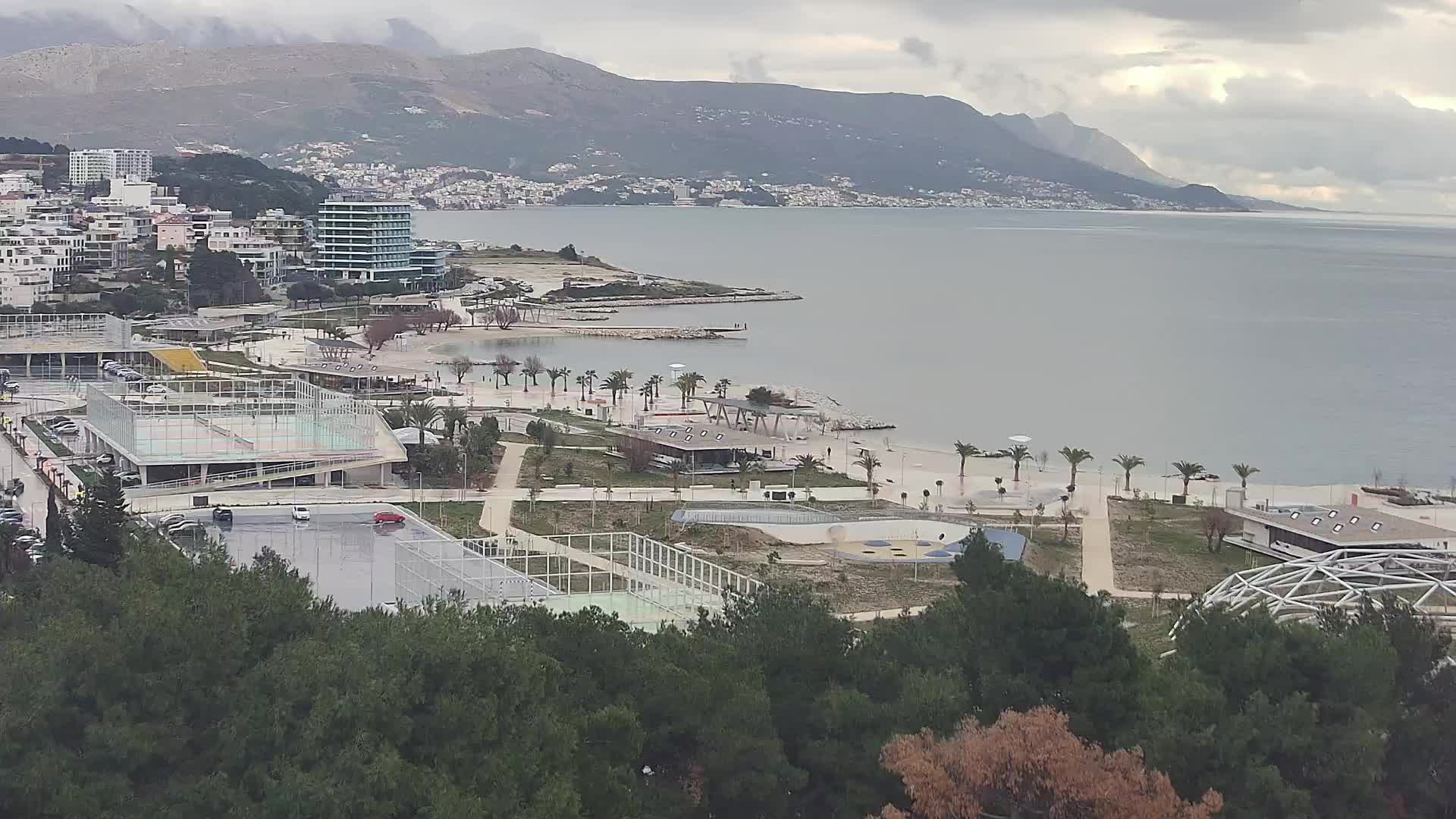 Playa Žnjan e instalaciones deportivas – Split