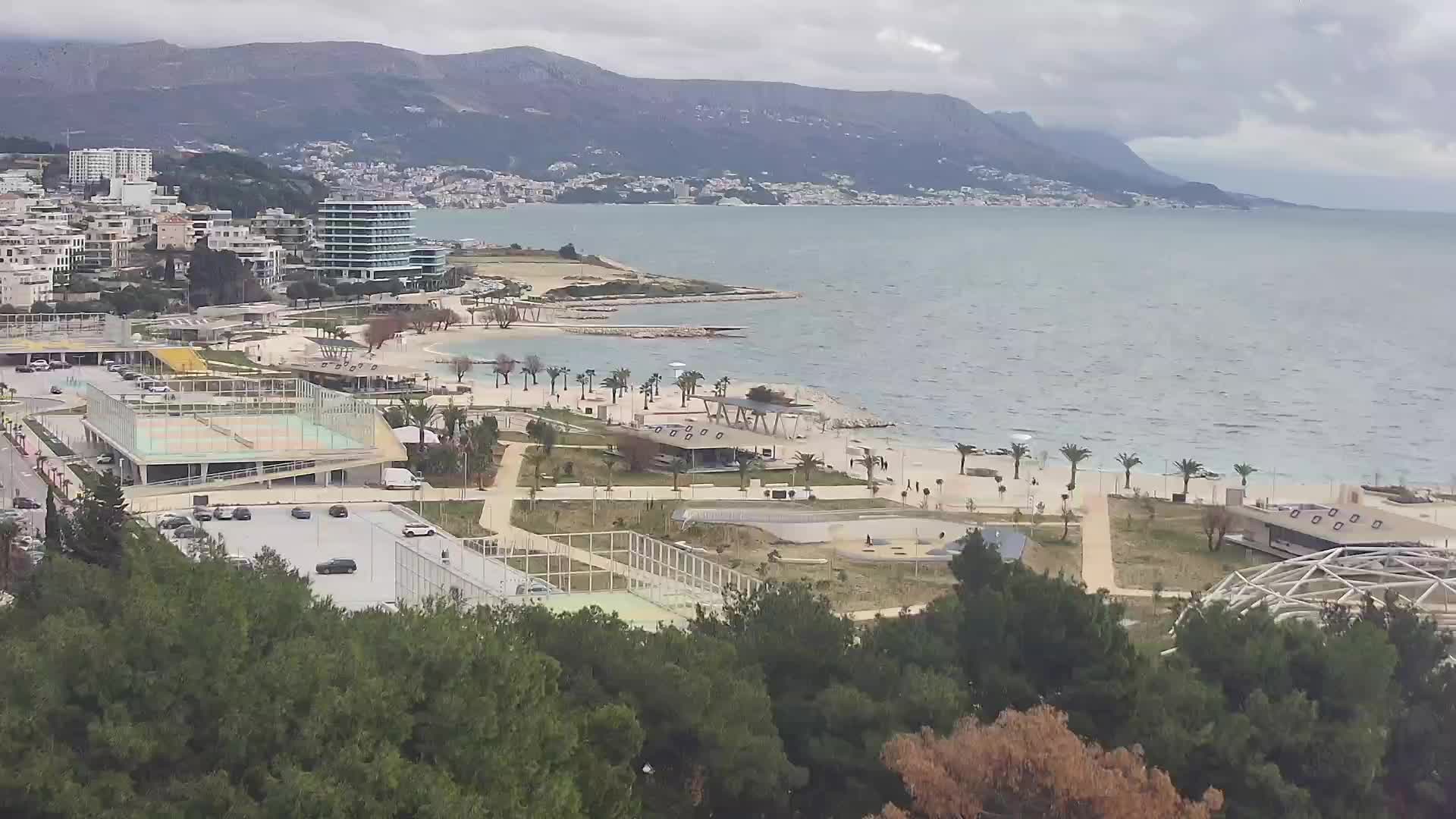 Playa Žnjan e instalaciones deportivas – Split