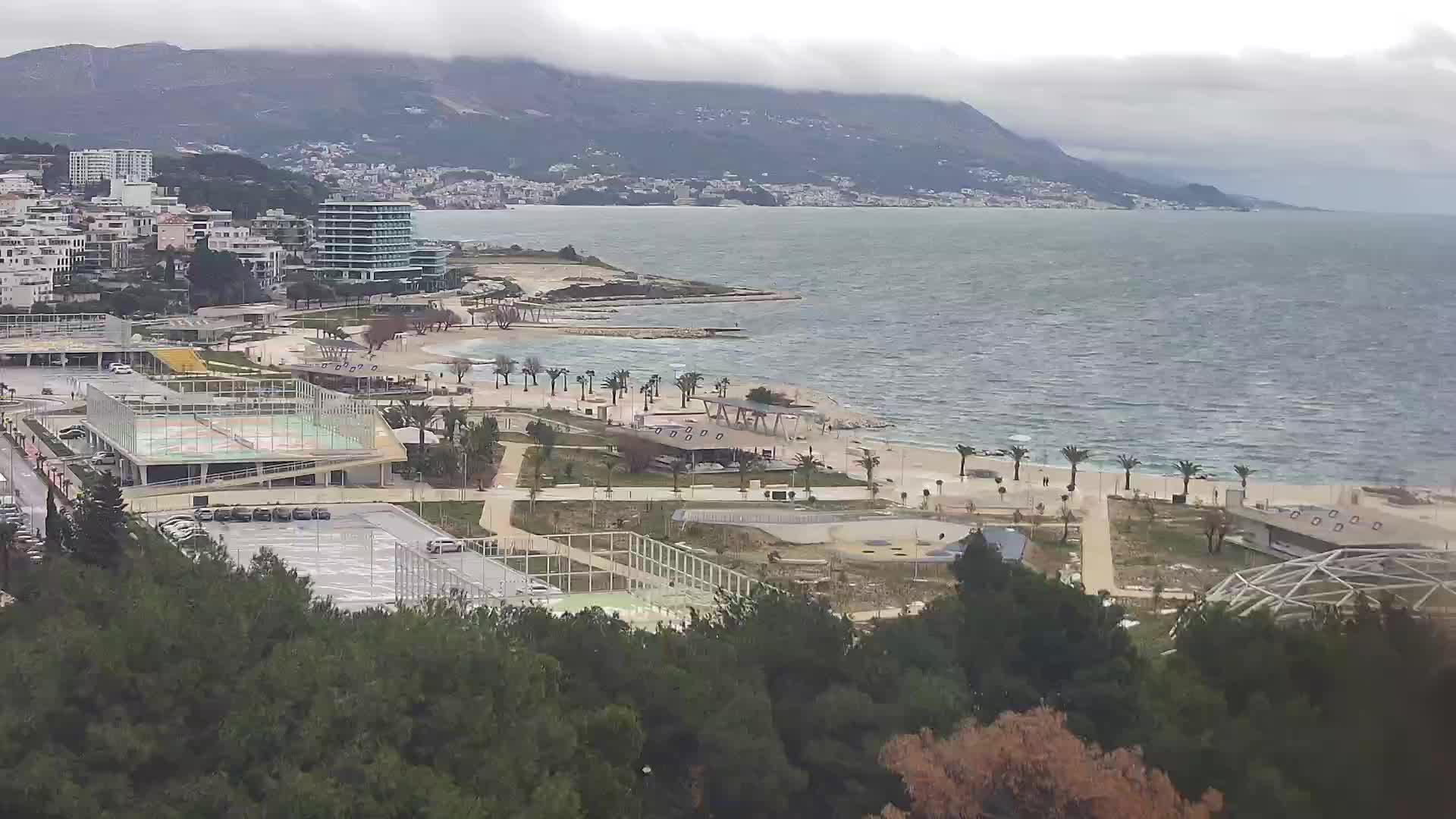 Plaža Žnjan in športni objekti – Split