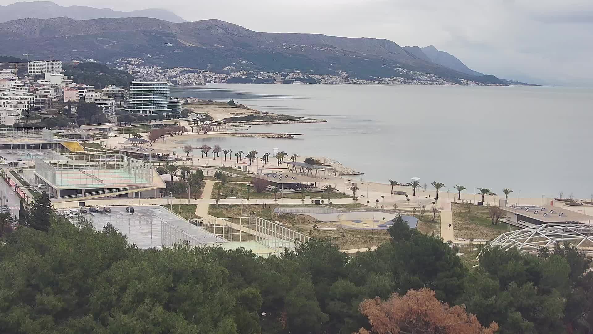 Plaža Žnjan in športni objekti – Split