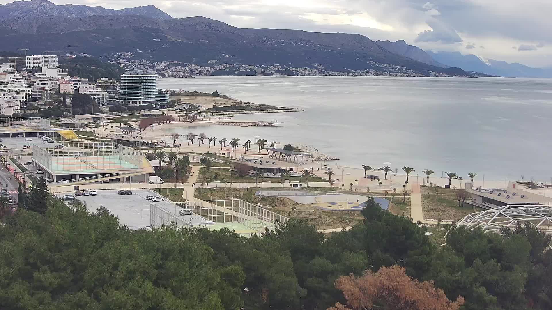 Plaža Žnjan in športni objekti – Split
